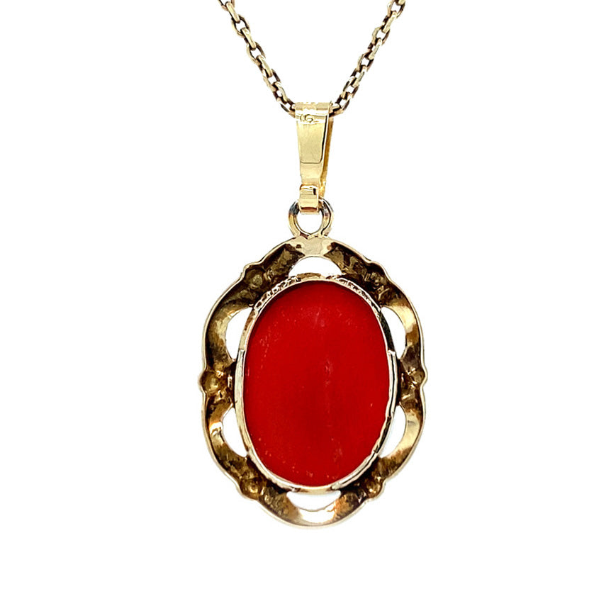 Gold pendant with blood coral 14 kt