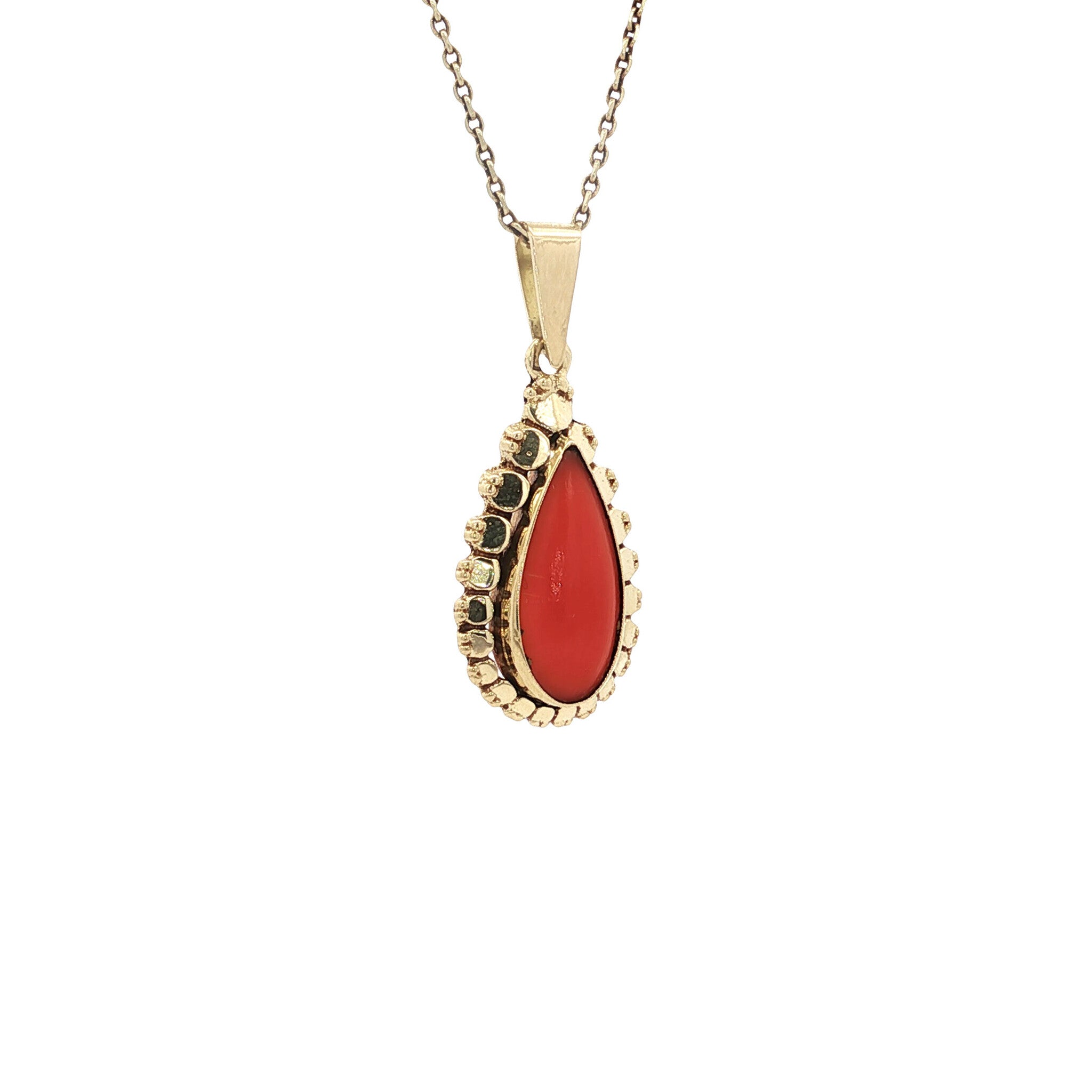 Gouden vintage hanger met bloedkoraal 14 kt