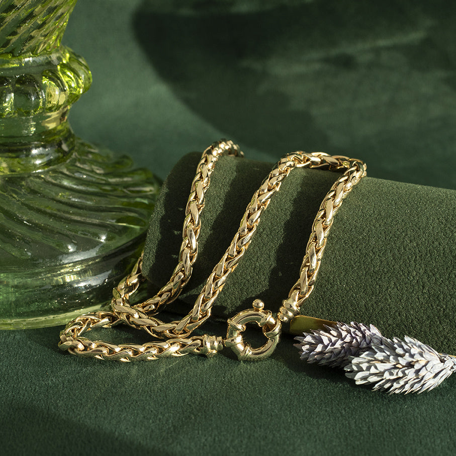 Golden vintage foxtail necklace 14 kt