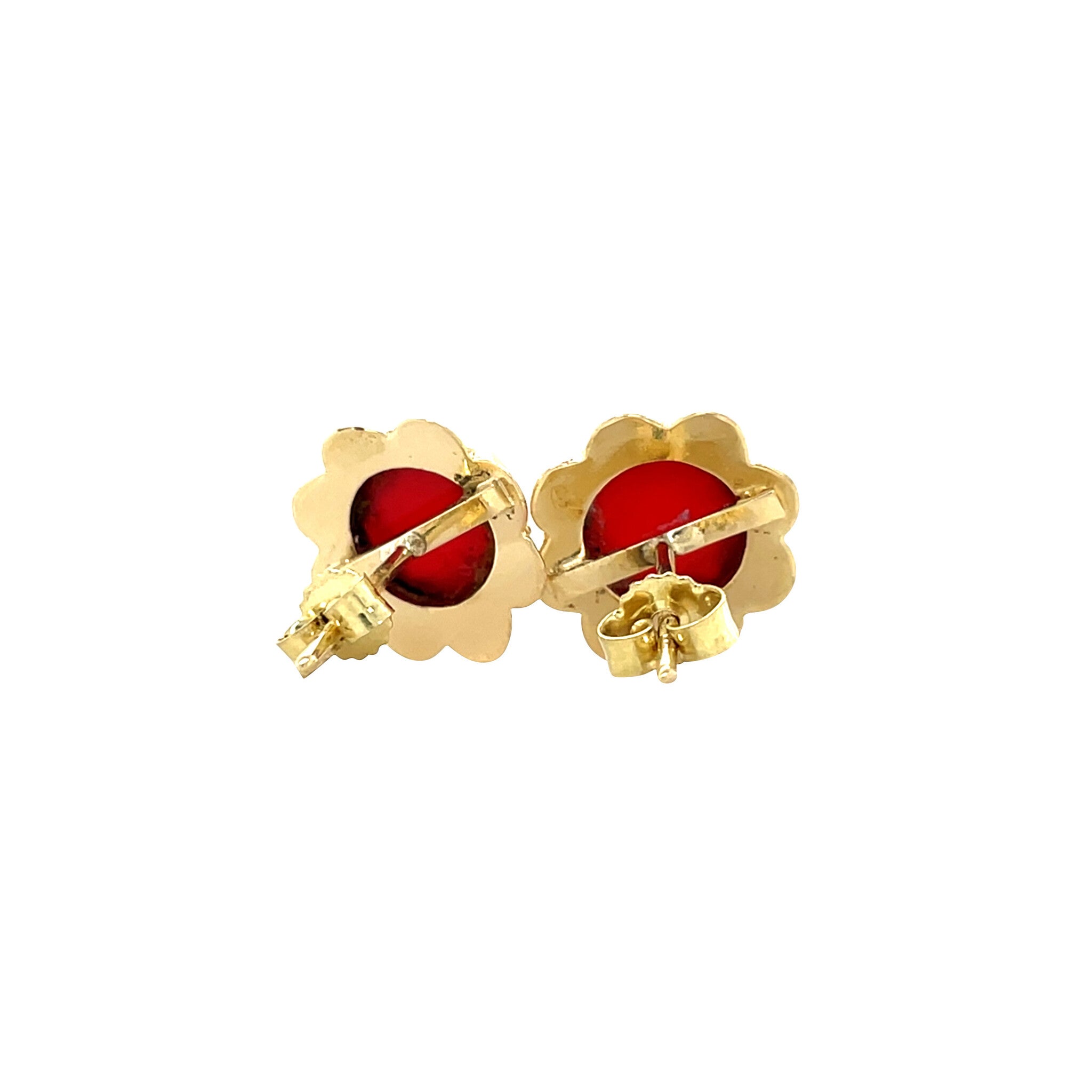 Vintage 14 kt gold stud earrings with carnelian