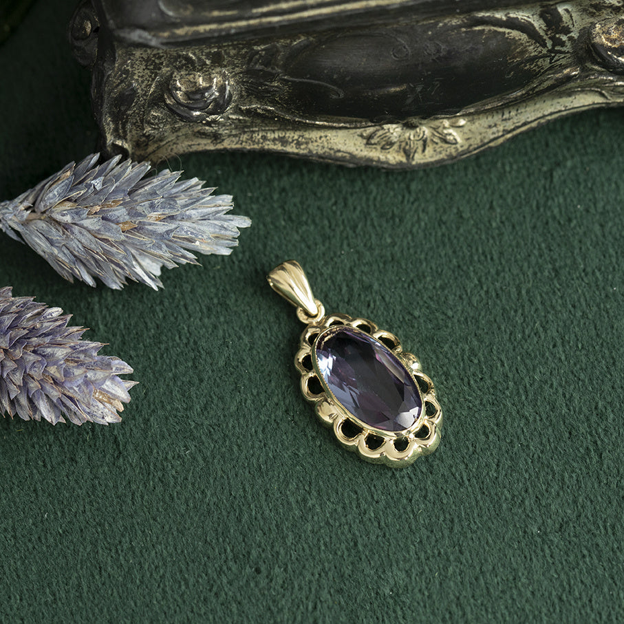 Vintage gold pendant with sapphire, 14 kt
