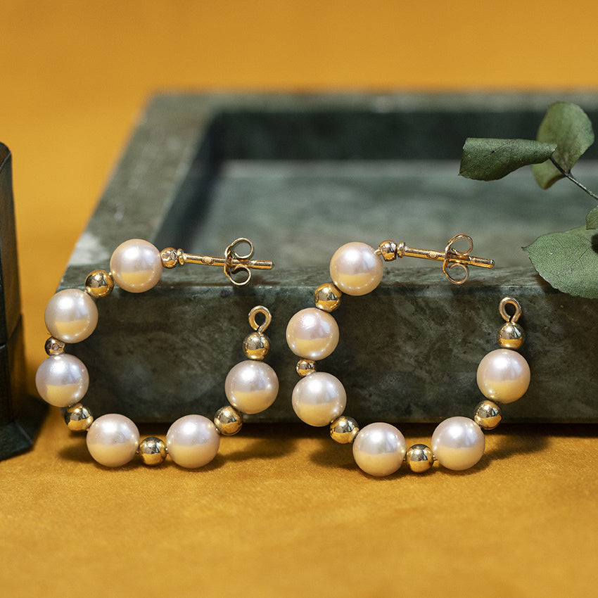 Gold vintage earrings with pearl 14 kt