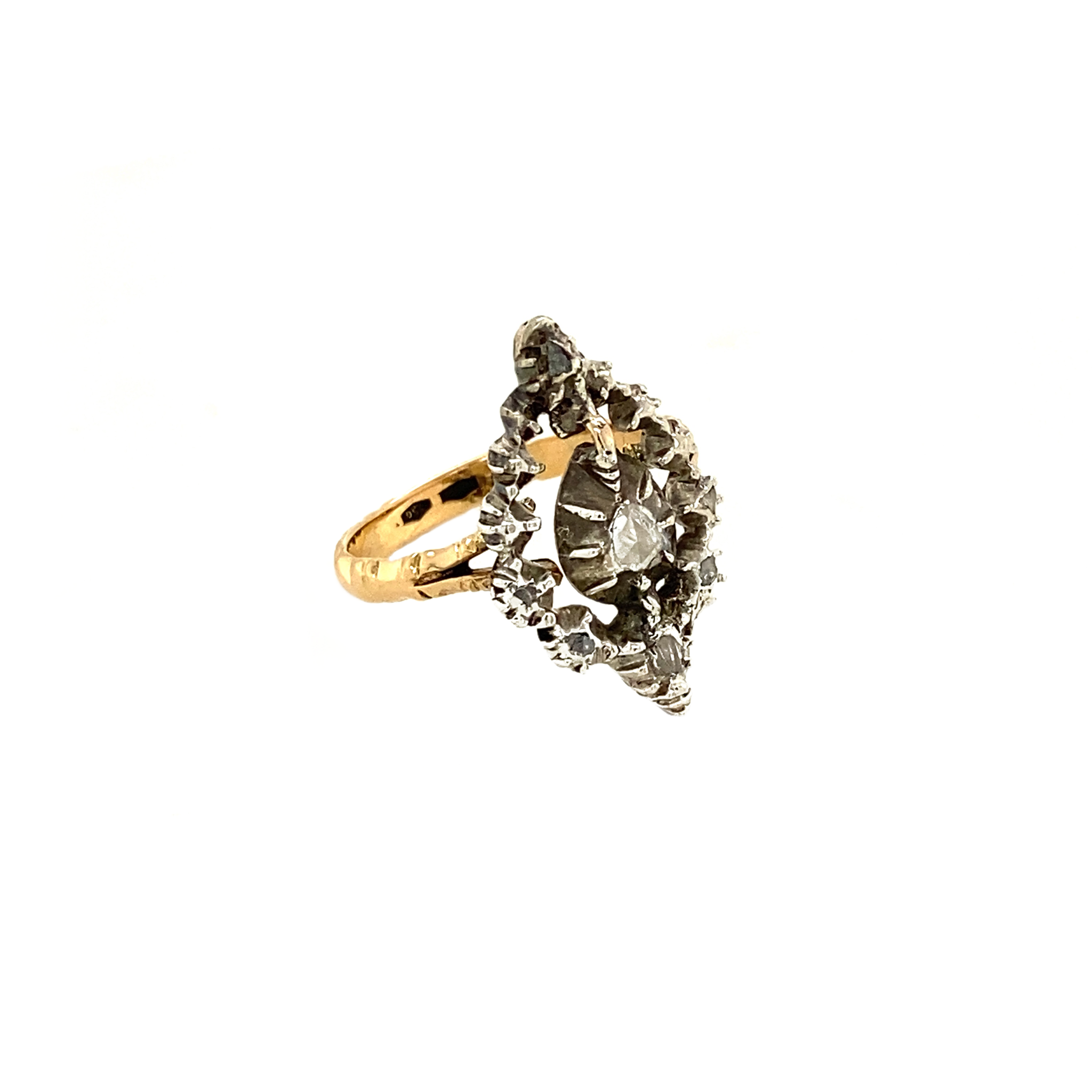 Gold ring with rose-cut diamond 18 kt/925