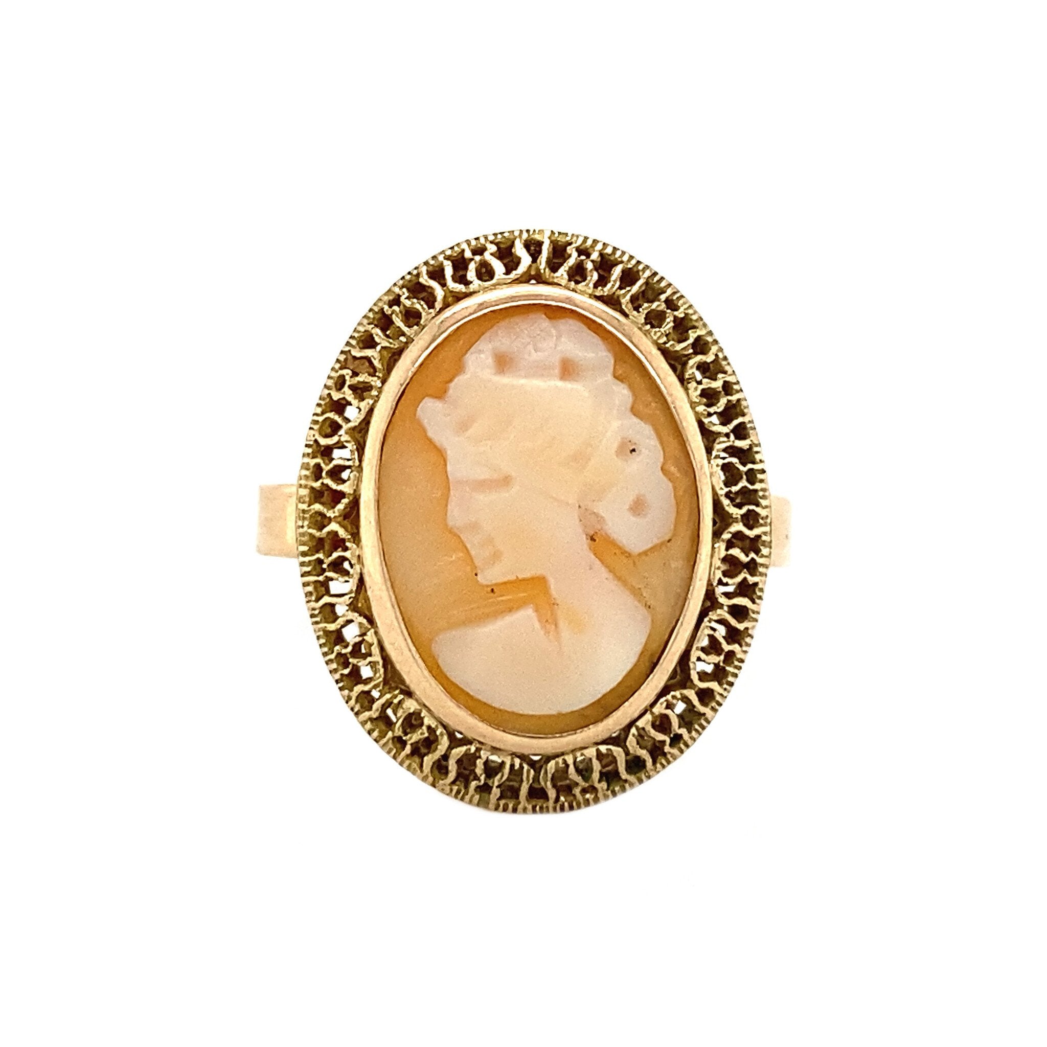 14 kt gold ring with cameo
