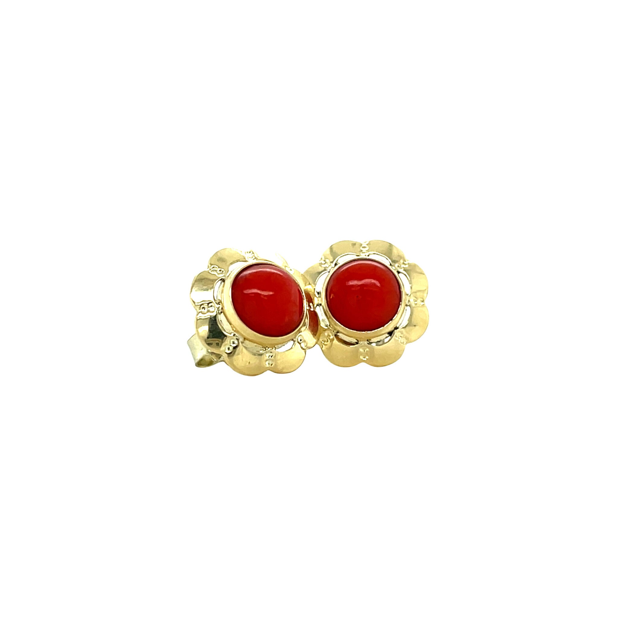 Gouden vintage oorstekers met bloedkoraal 14 kt