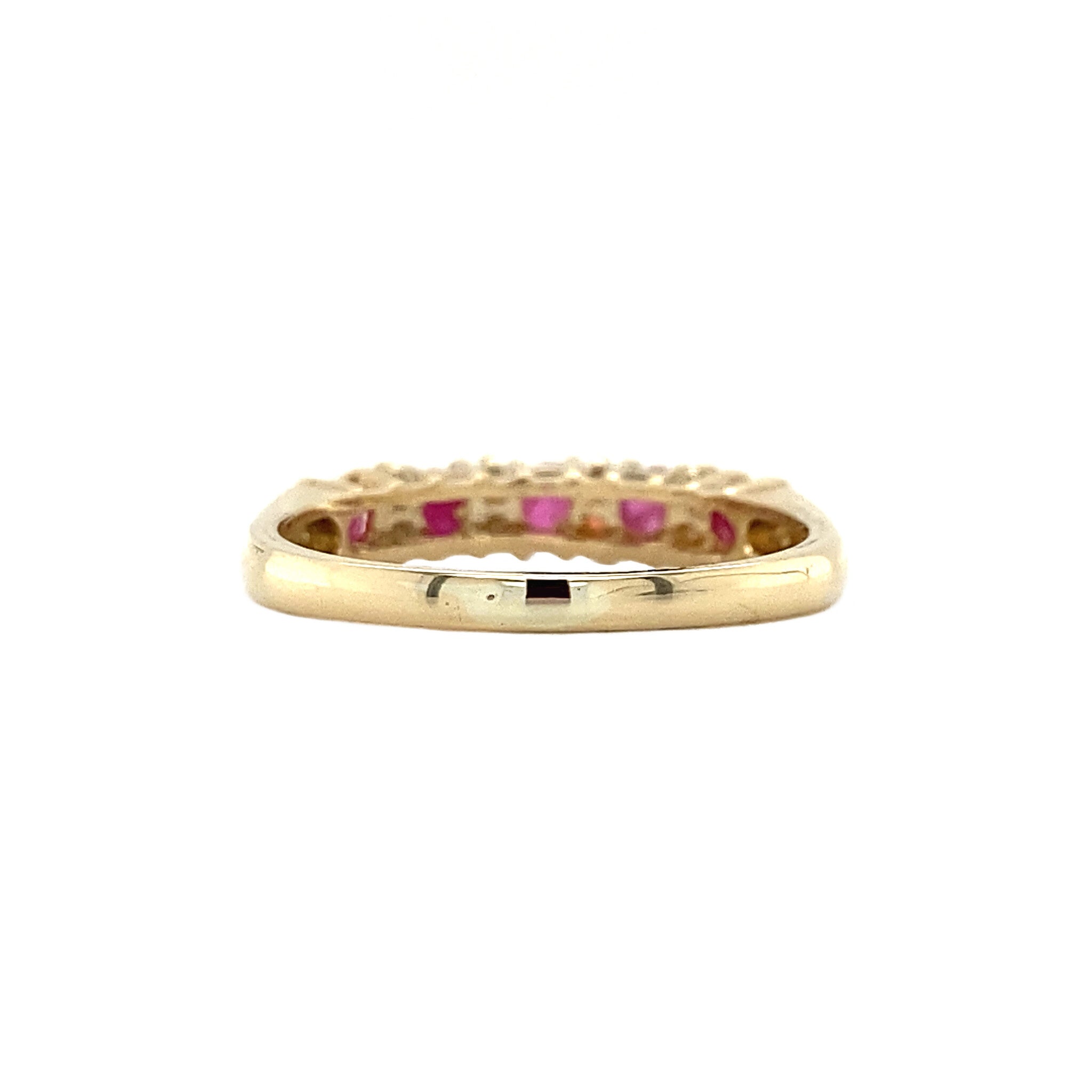 Row ring with opal and ruby 9 krt
