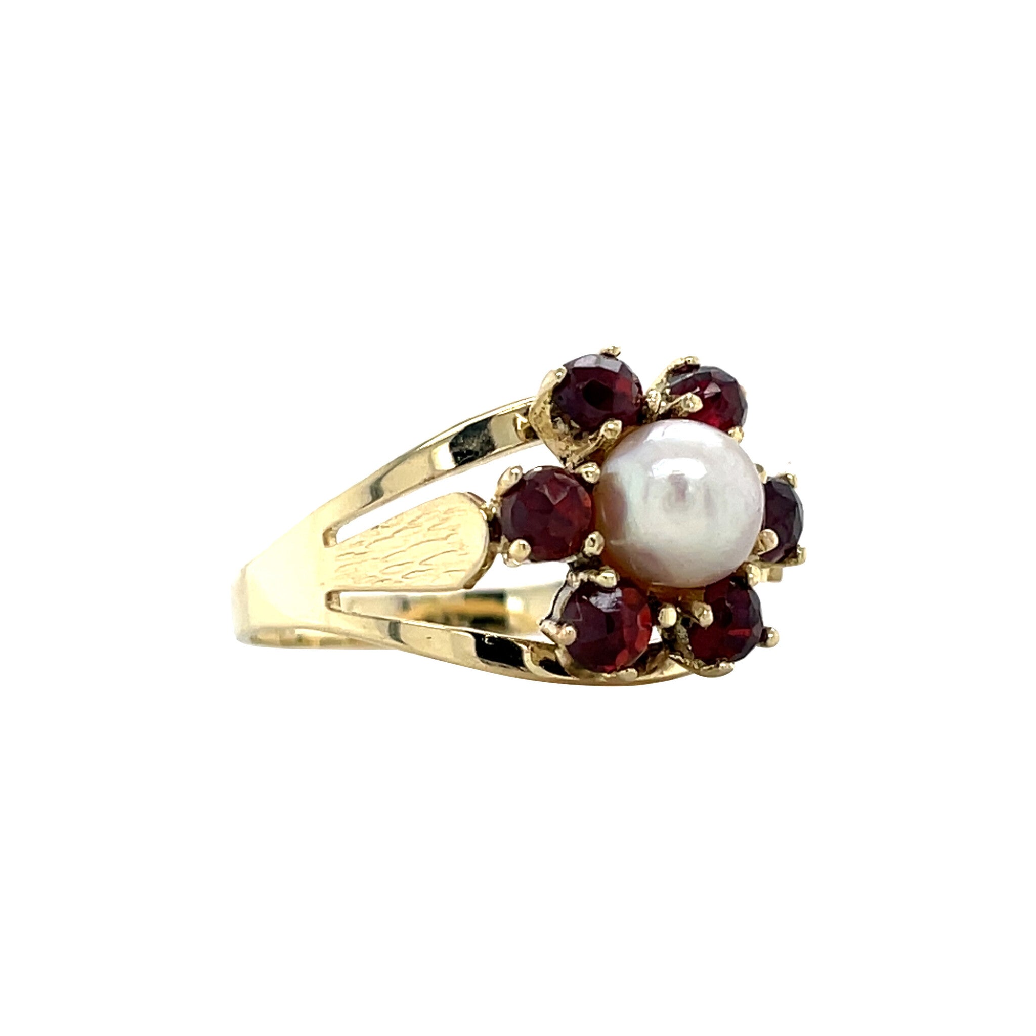 Gouden vintage entourage ring met parel en granaat 14 krt