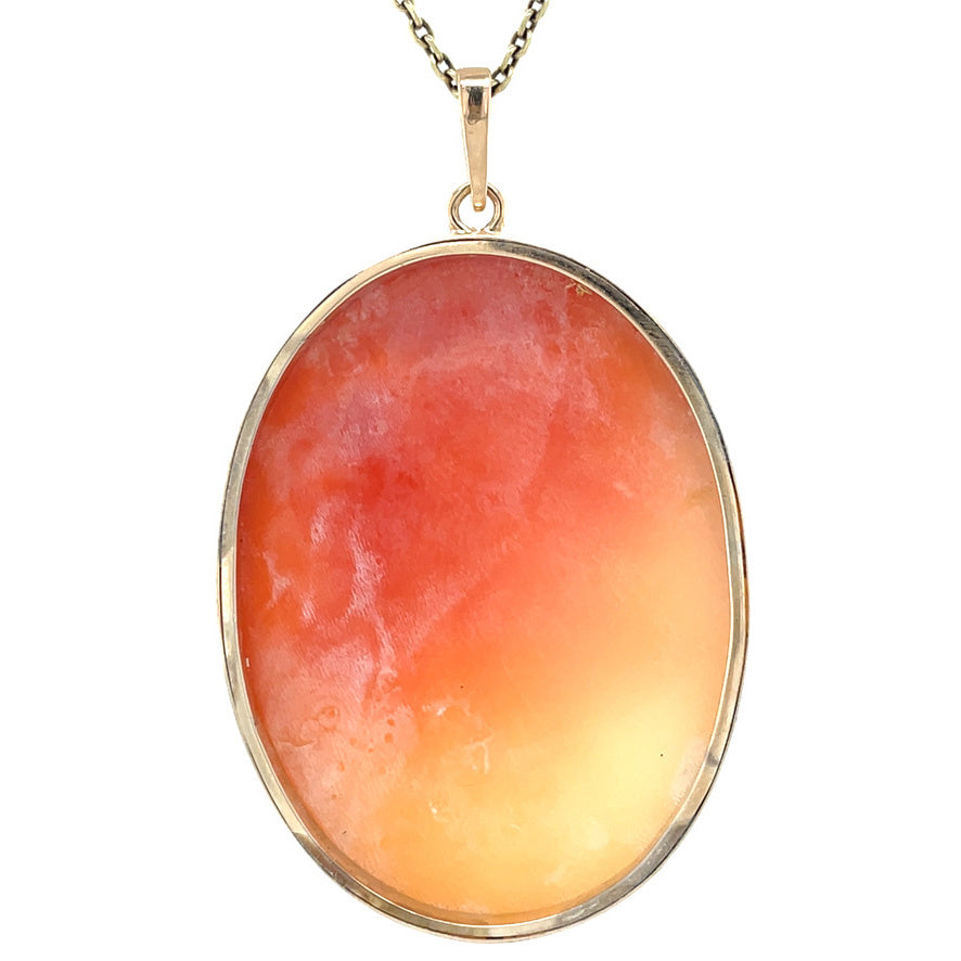 Gold vintage pendant with cameo, 14 kt