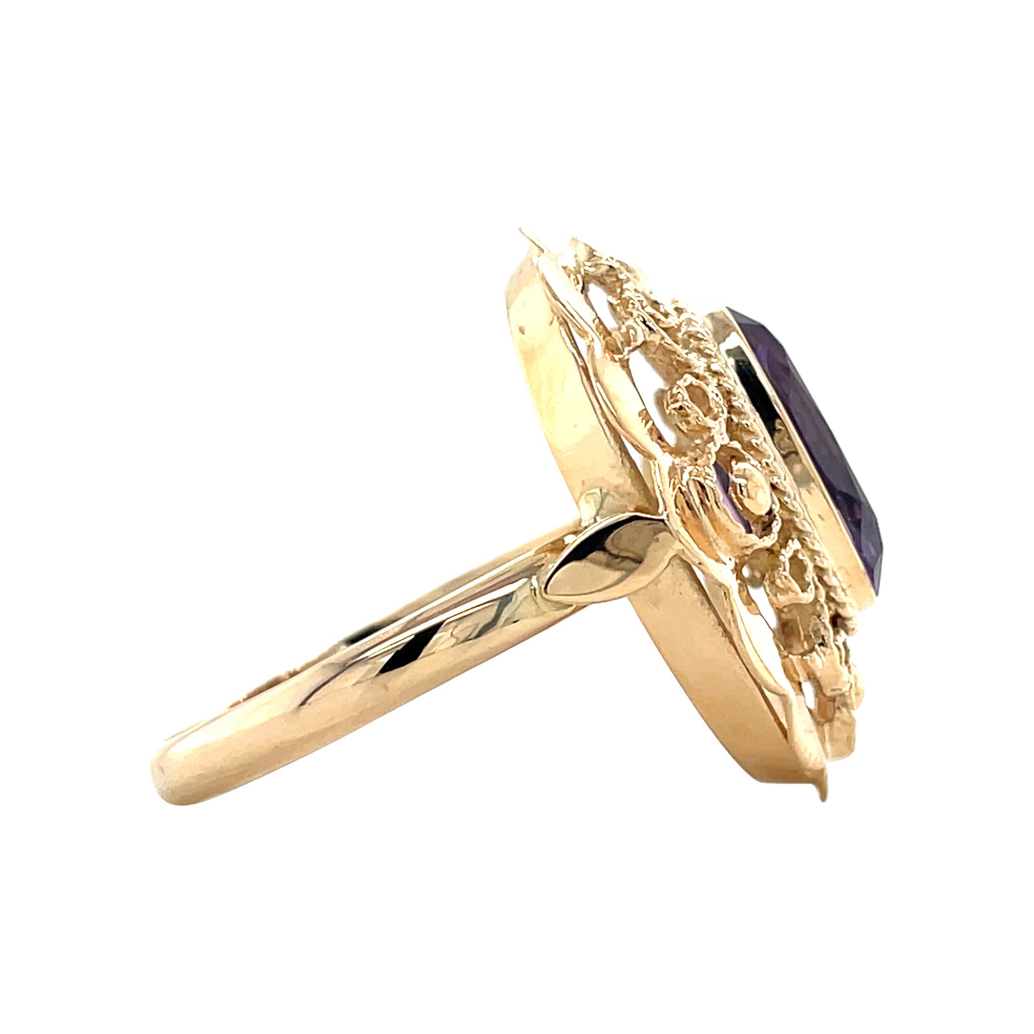 Gouden vintage ring met amethist 14 krt