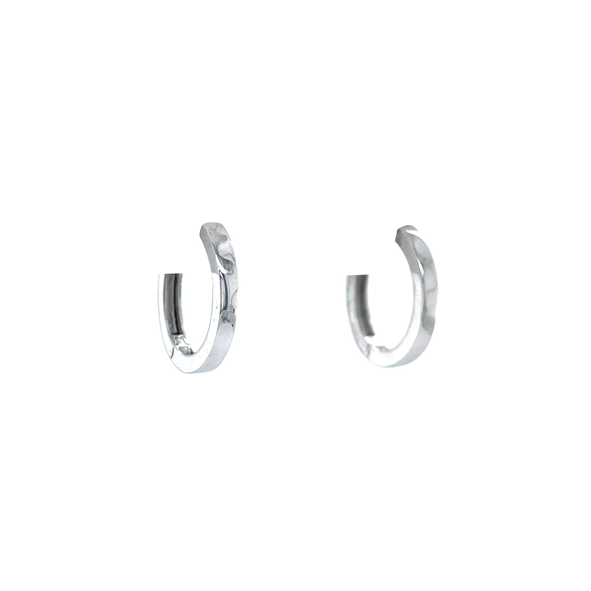 White gold smooth earrings 14 krt
