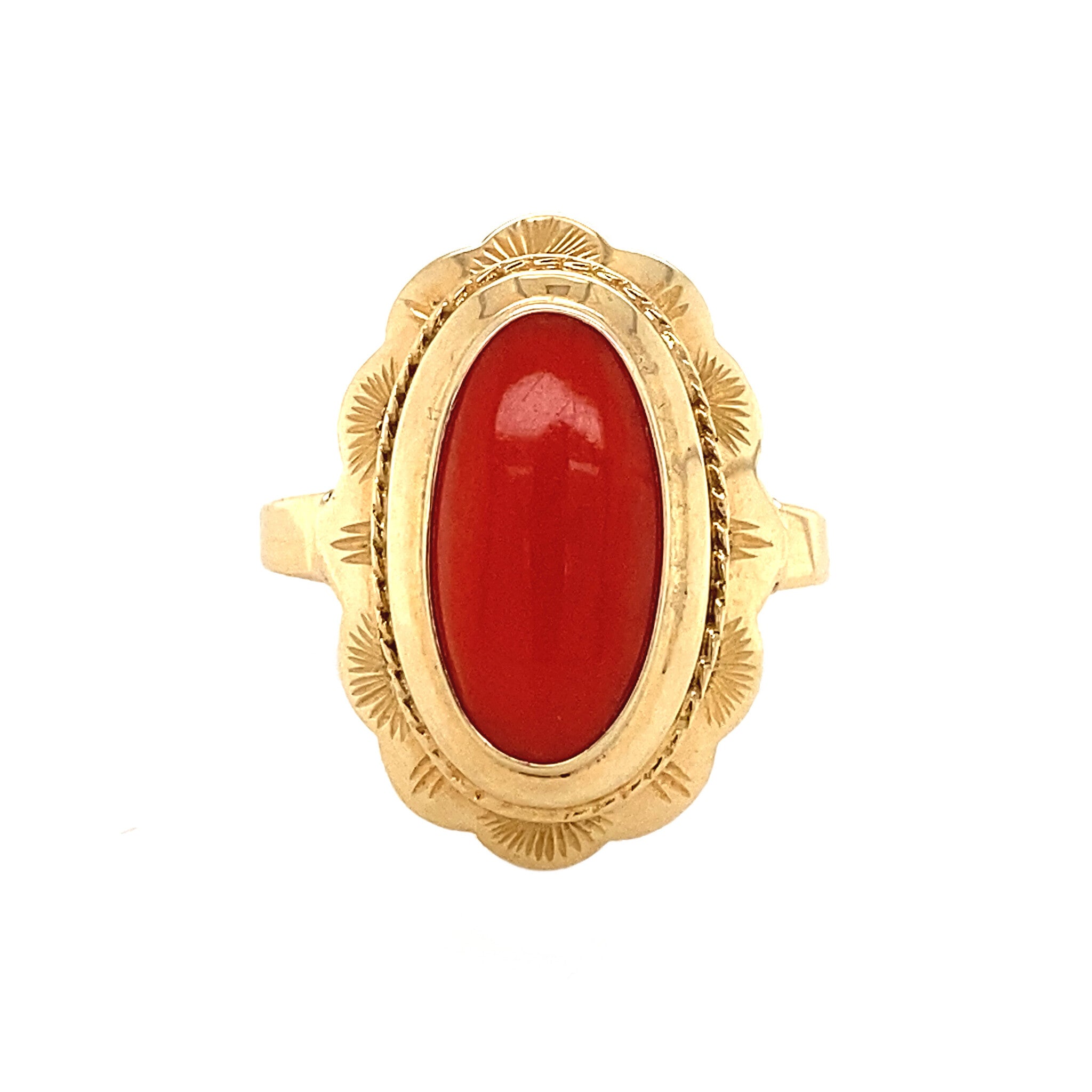 14 kt gold ring with blood coral