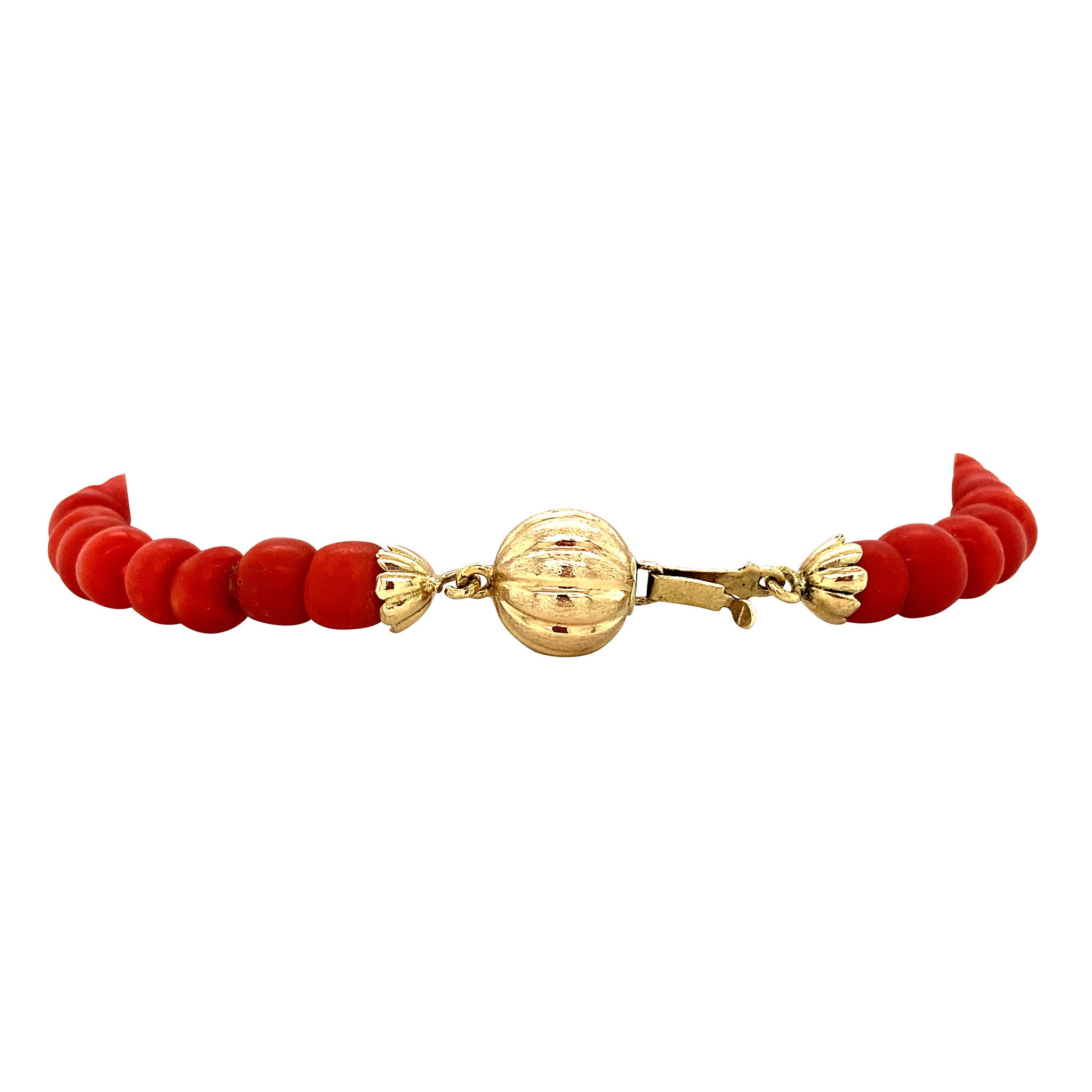 Blood coral bracelet with gold clasp 14 krt