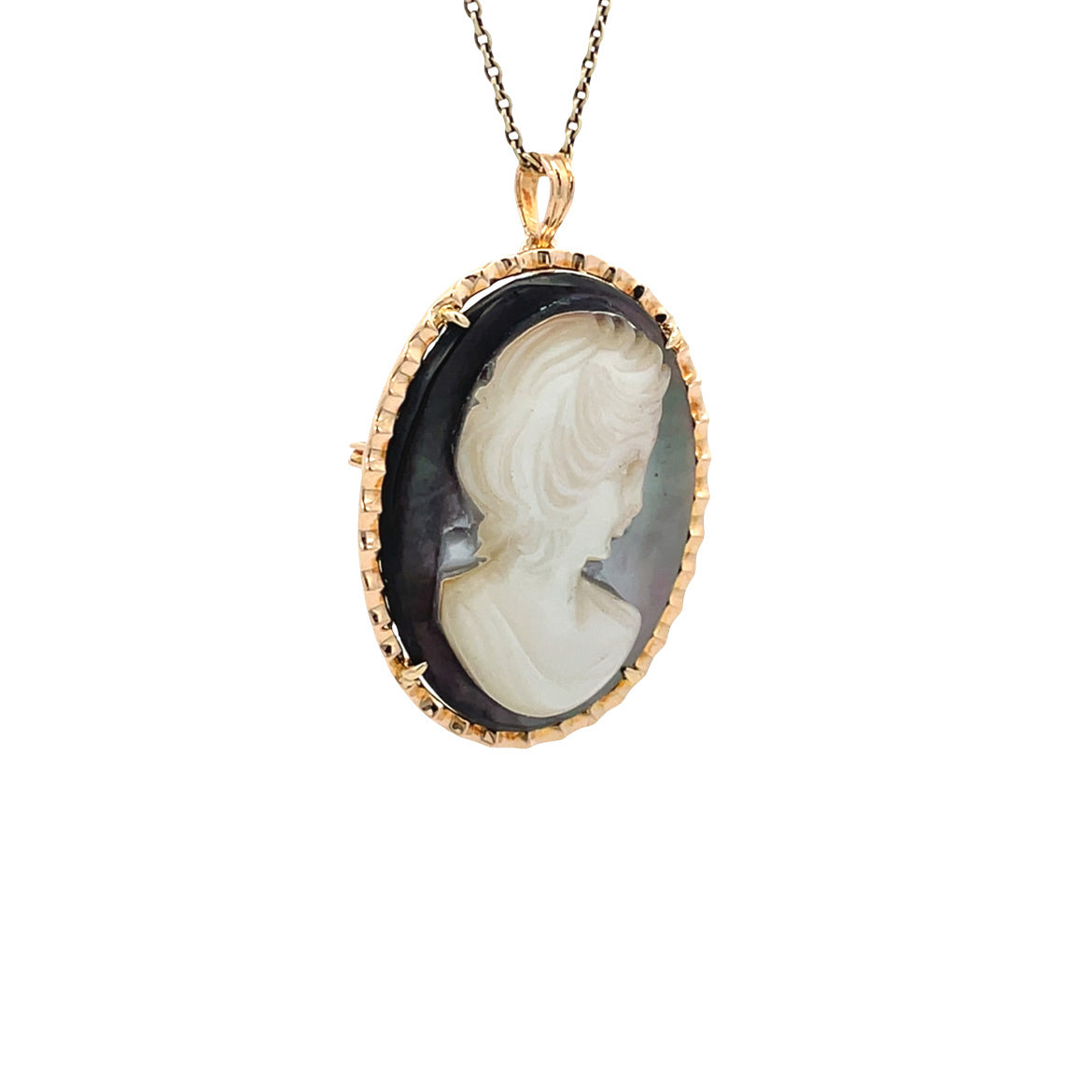 Gold vintage pendant with mother-of-pearl cameo 14 kt