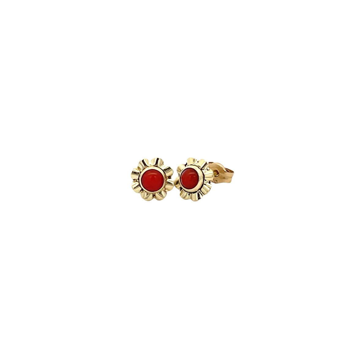 14 kt gold vintage stud earrings with blood coral