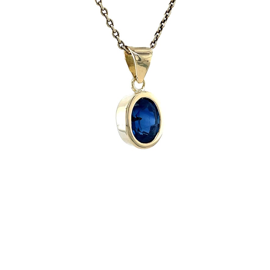 Vintage gold pendant with sapphire, 14 kt