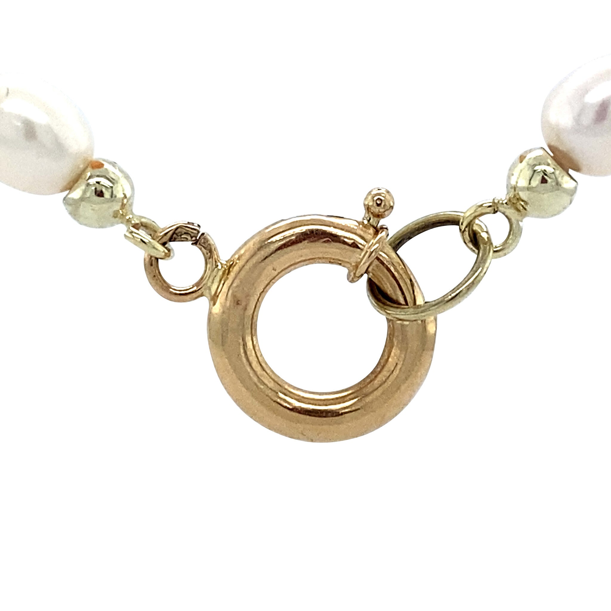 Pearl necklace with 14 kt gold clasp