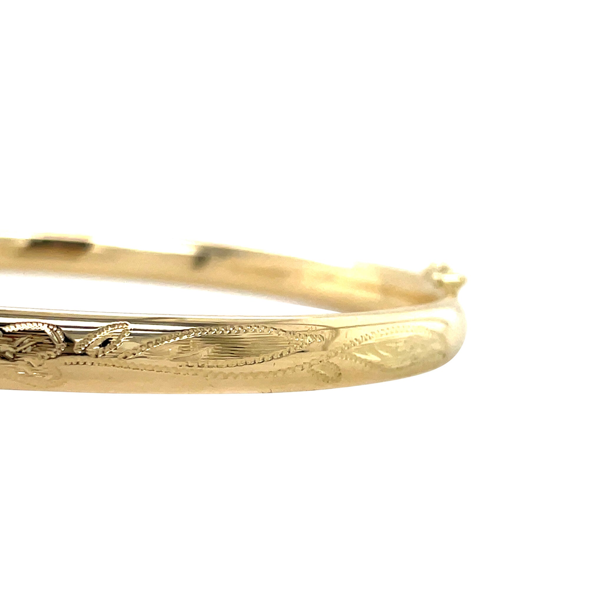 Gouden bangle met gravure 14 krt
