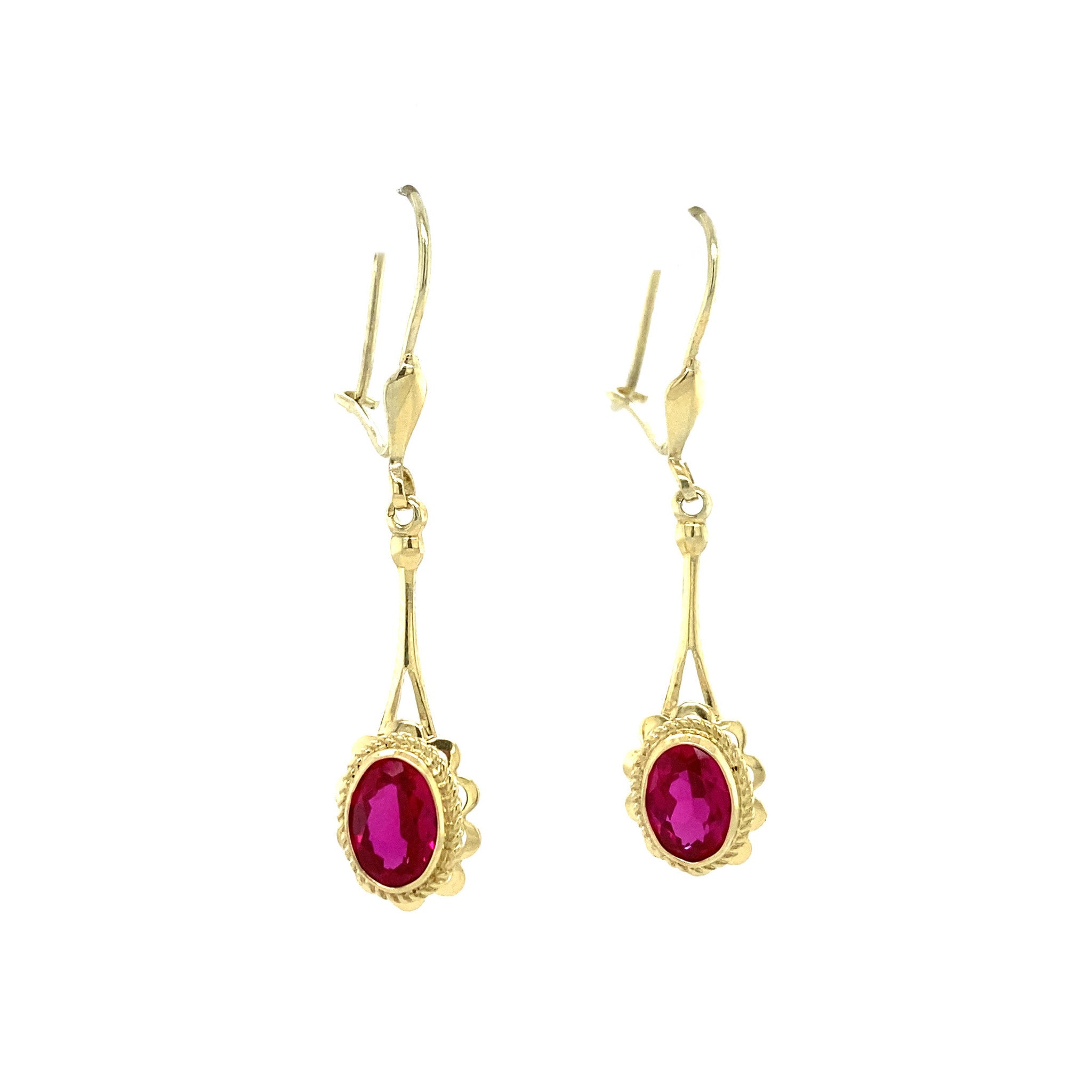 14 kt gold earrings with synthetic ruby