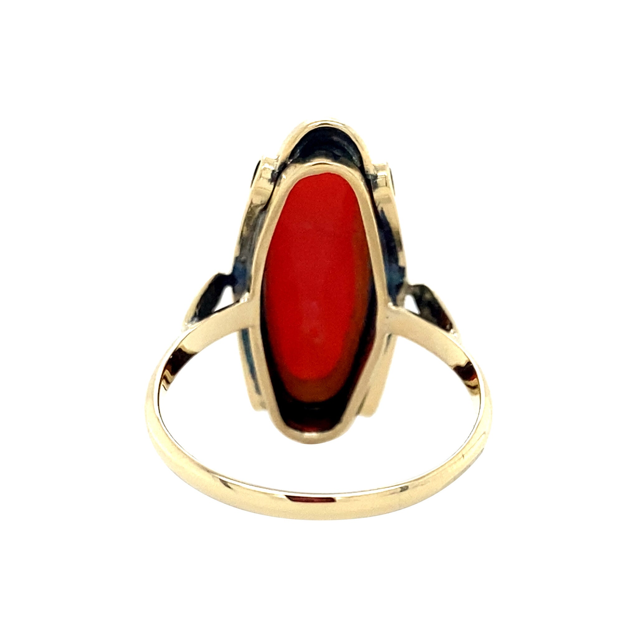 Gold ring with blood coral 14 kt