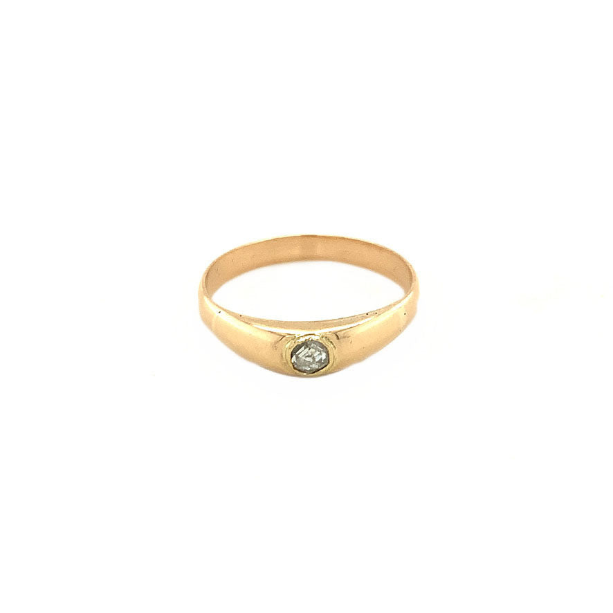 14 kt rose-gold pinky ring with rose diamond