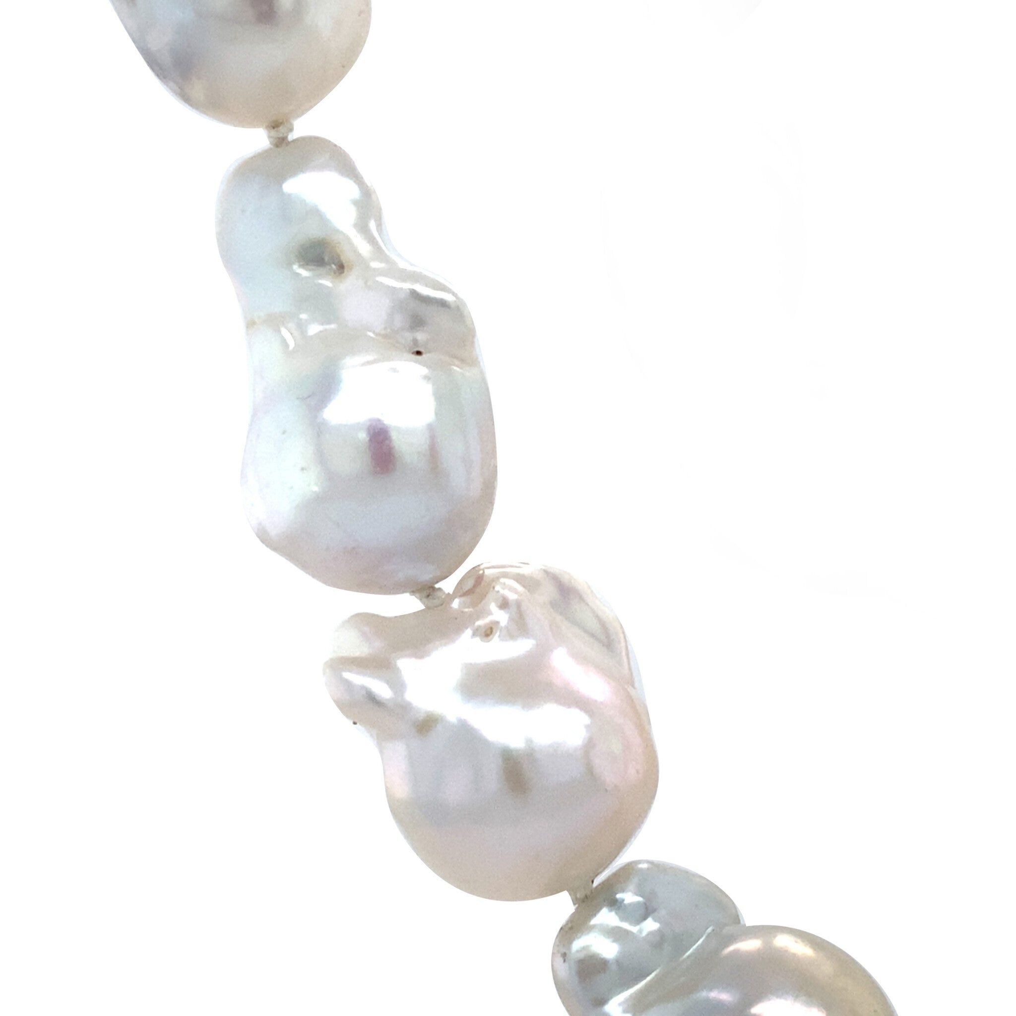 Vintage pearl necklace with gold clasp 14 kt