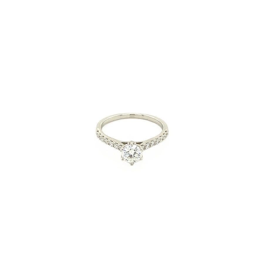 Witgouden ring met diamant 18 krt