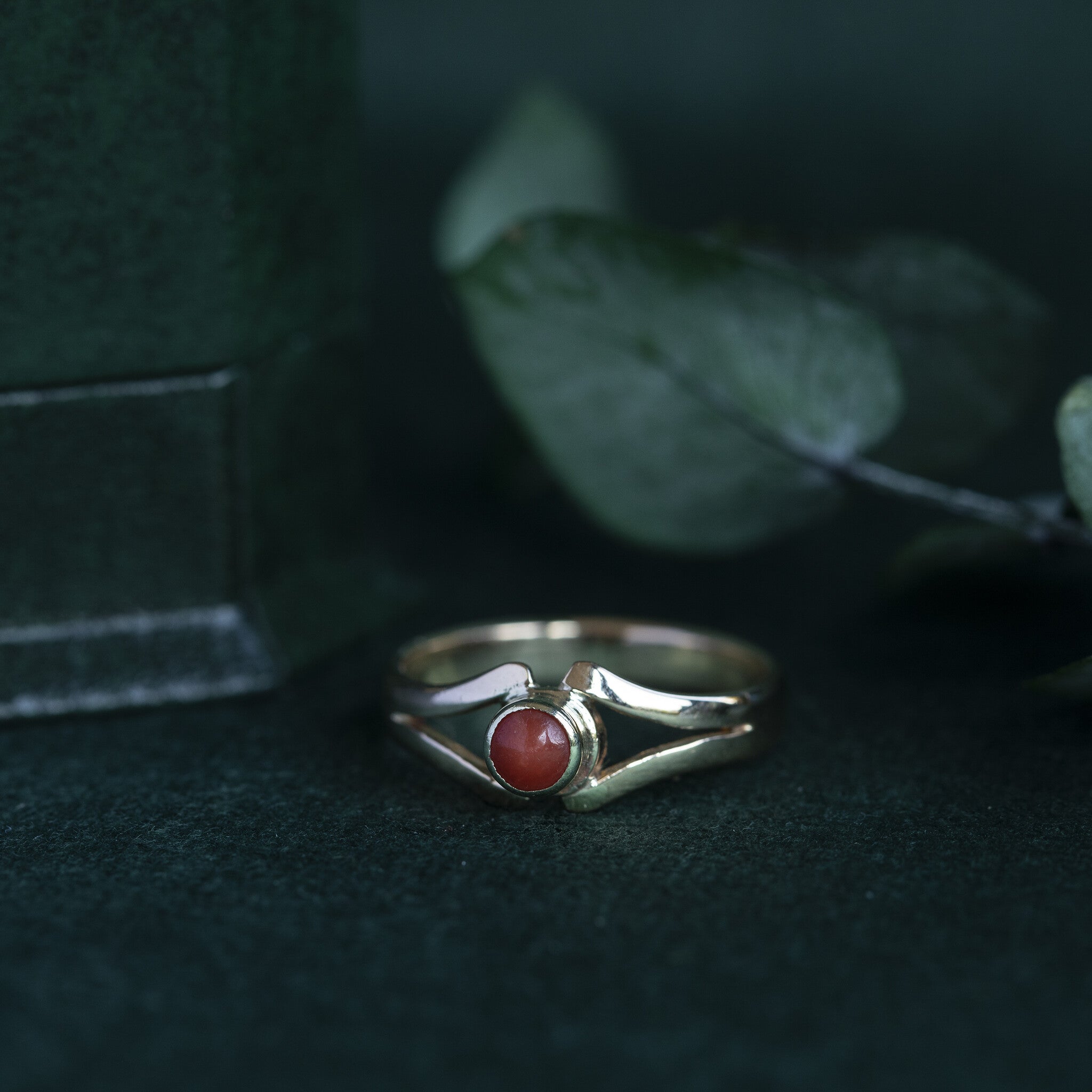 14 kt gold ring with blood coral.