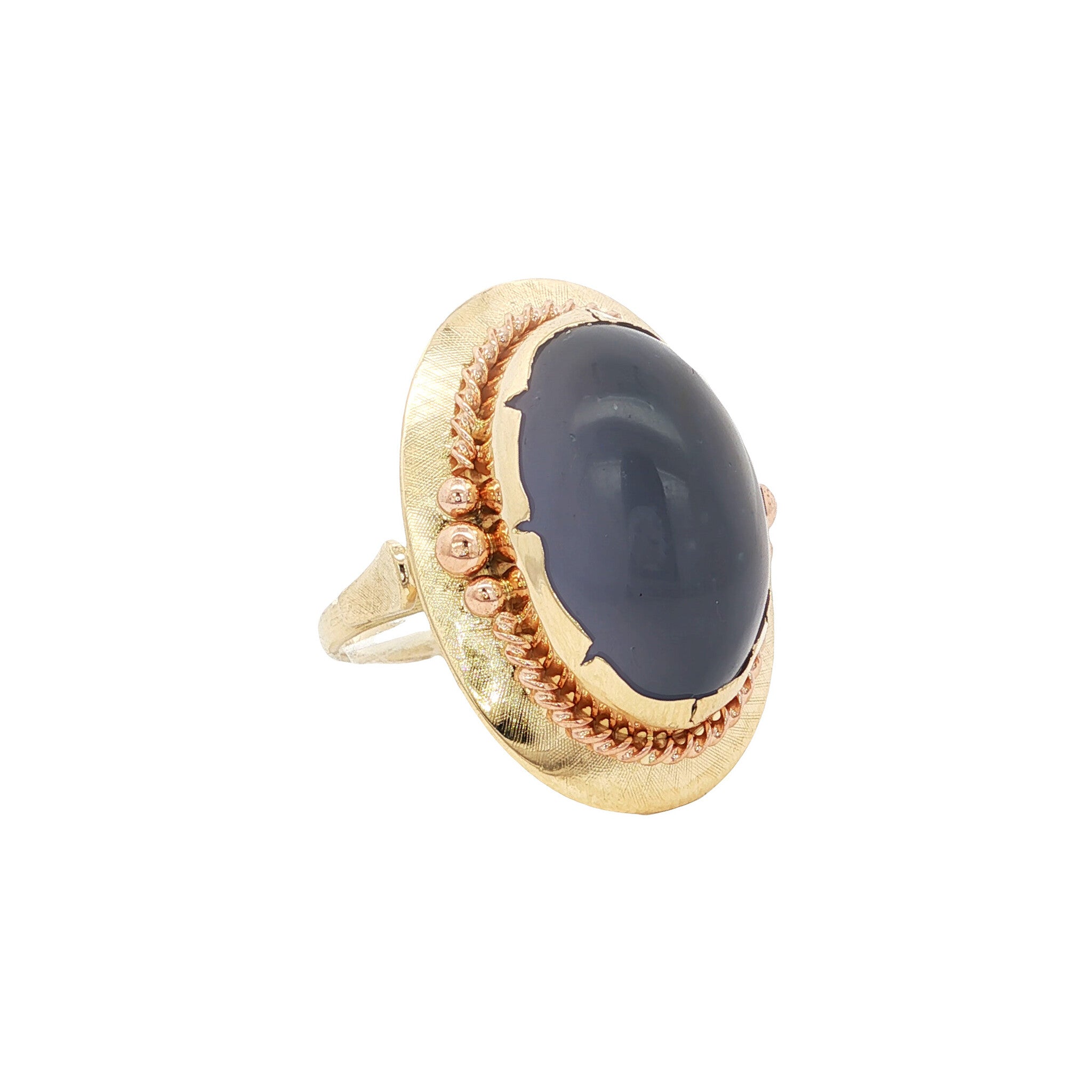 Gouden vintage ring met chalcedoon 14 kt