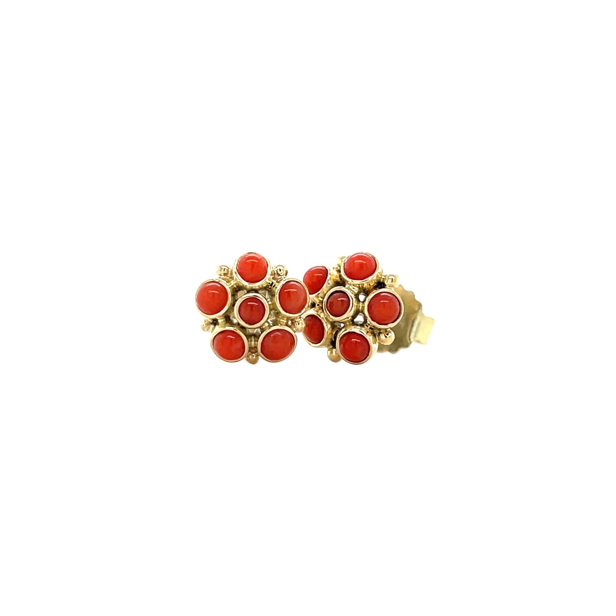 Gouden vintage entourage oorstekers met bloedkoraal 14 krt