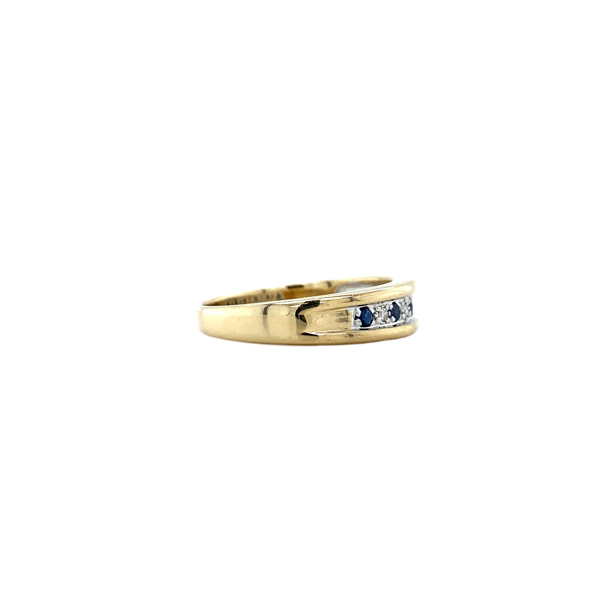 Gouden rijring met diamant en saffier 14 krt