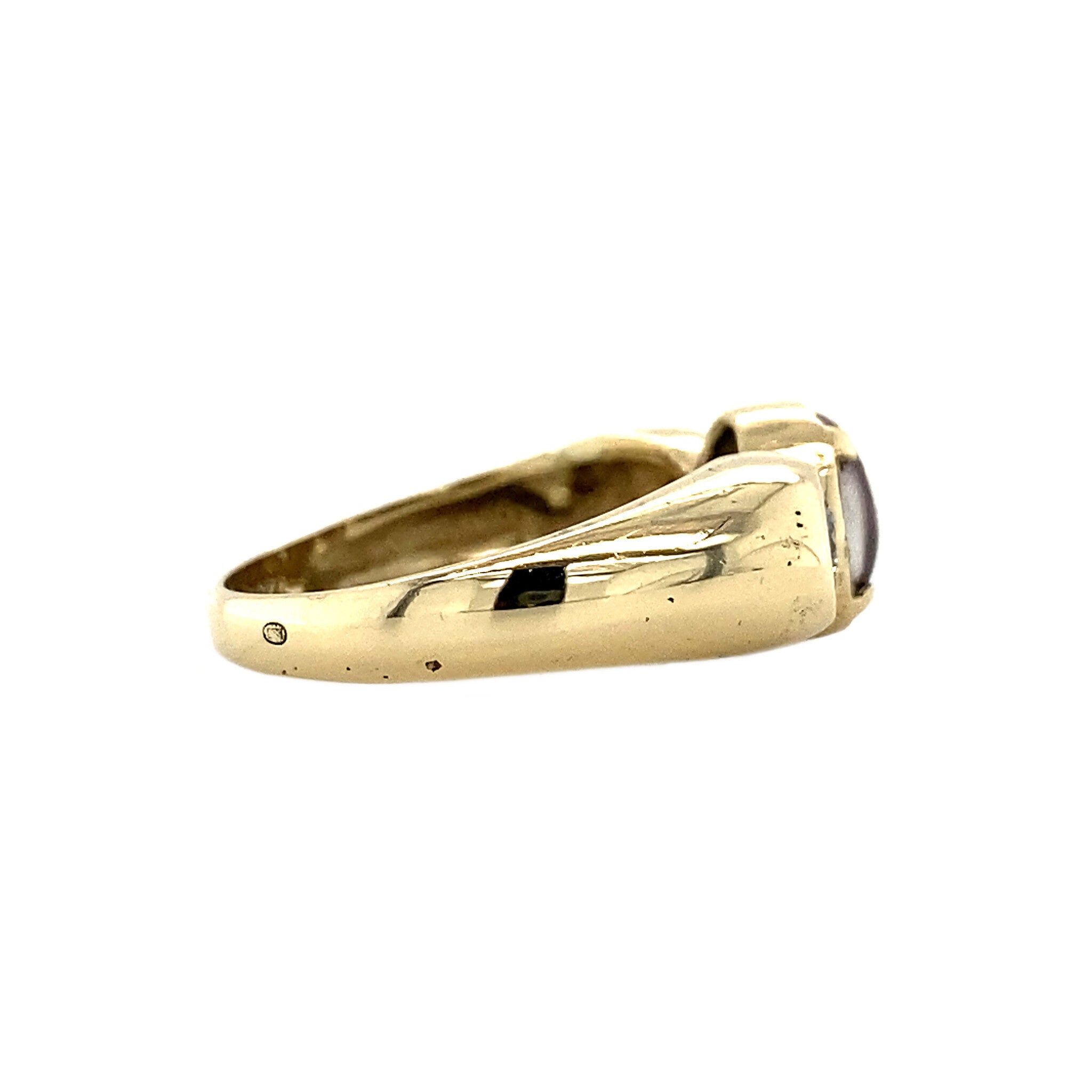 14 kt gold ring with sapphire and zirconia
