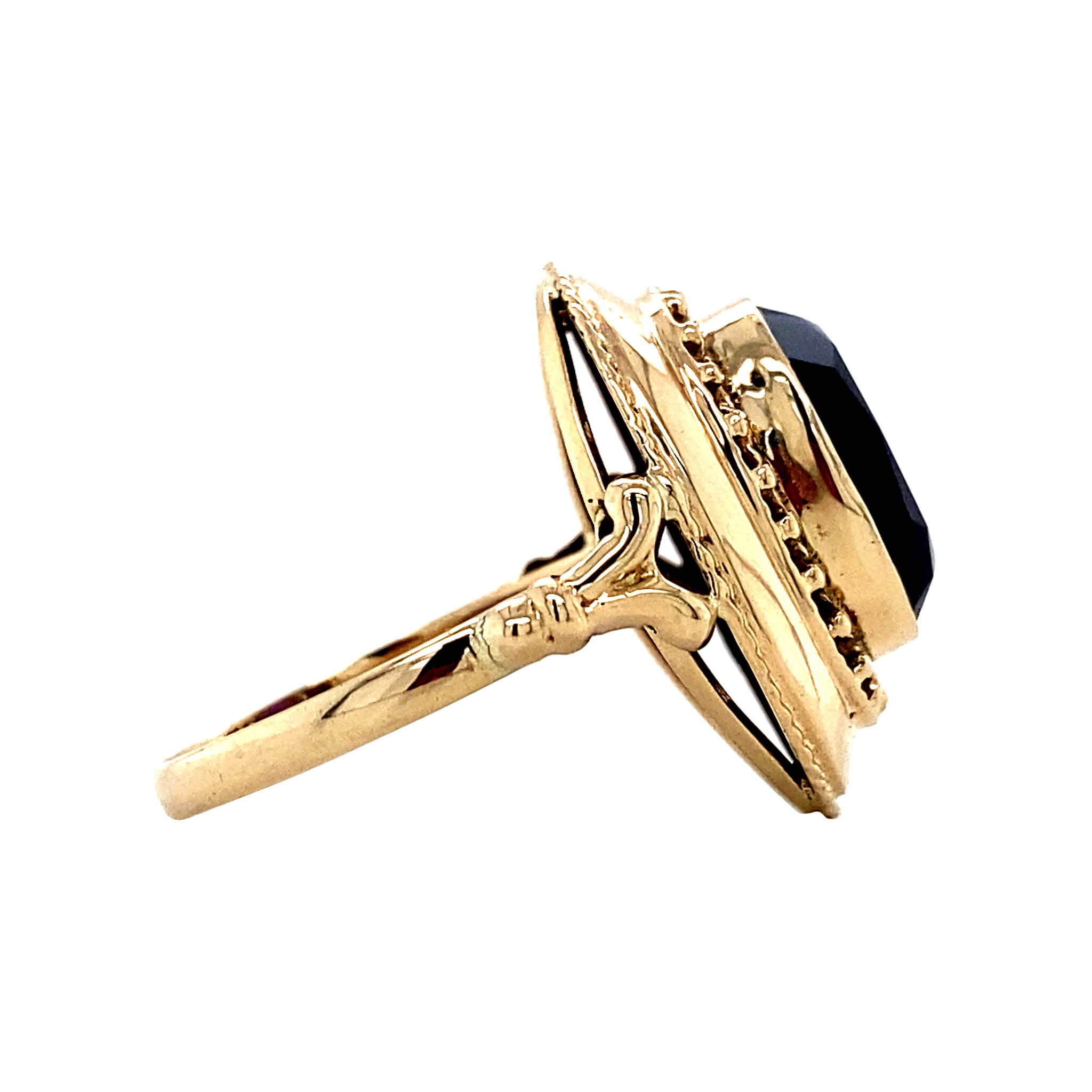 Gouden ring met amethist 14 krt