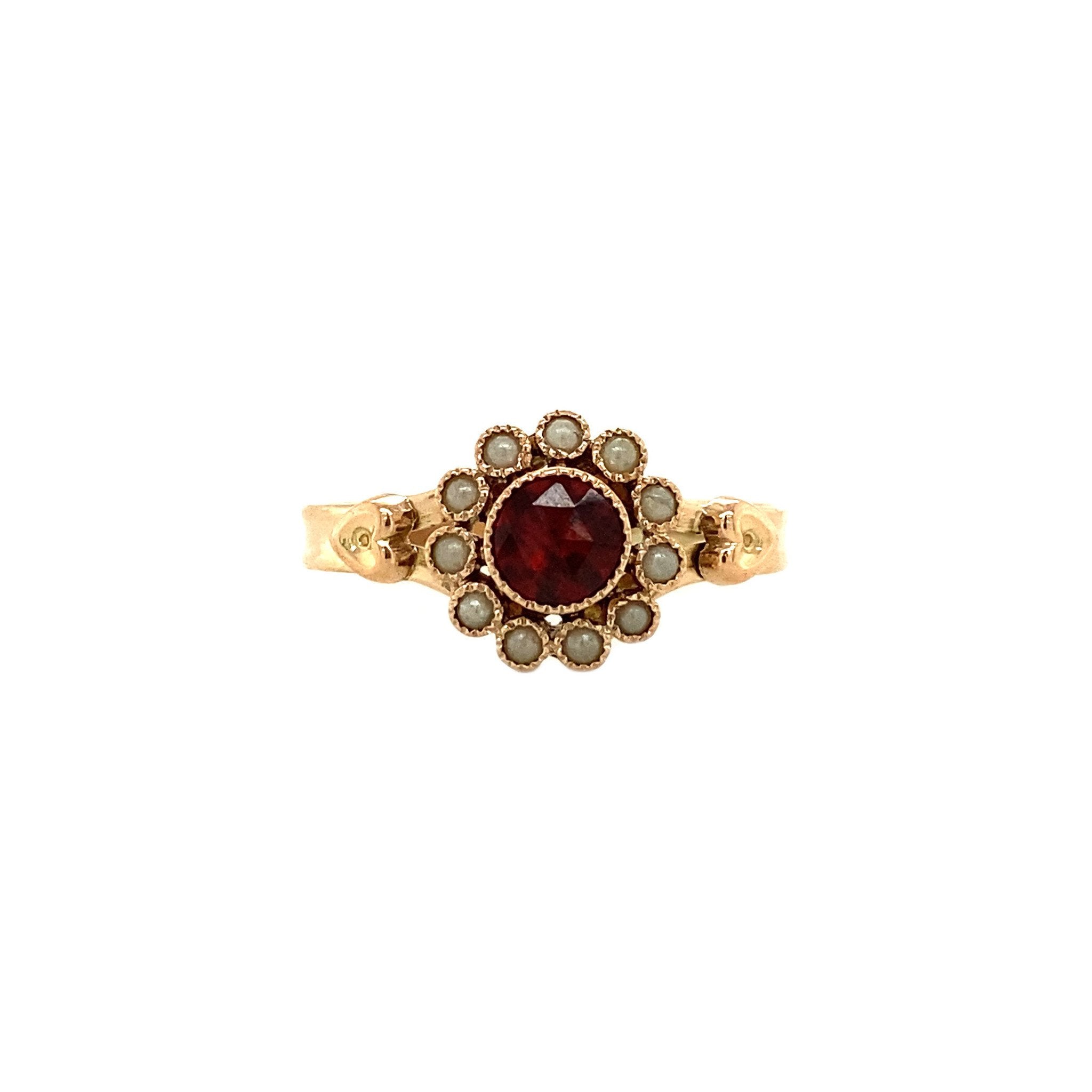 14 kt gold ring with glass garnet and pearl