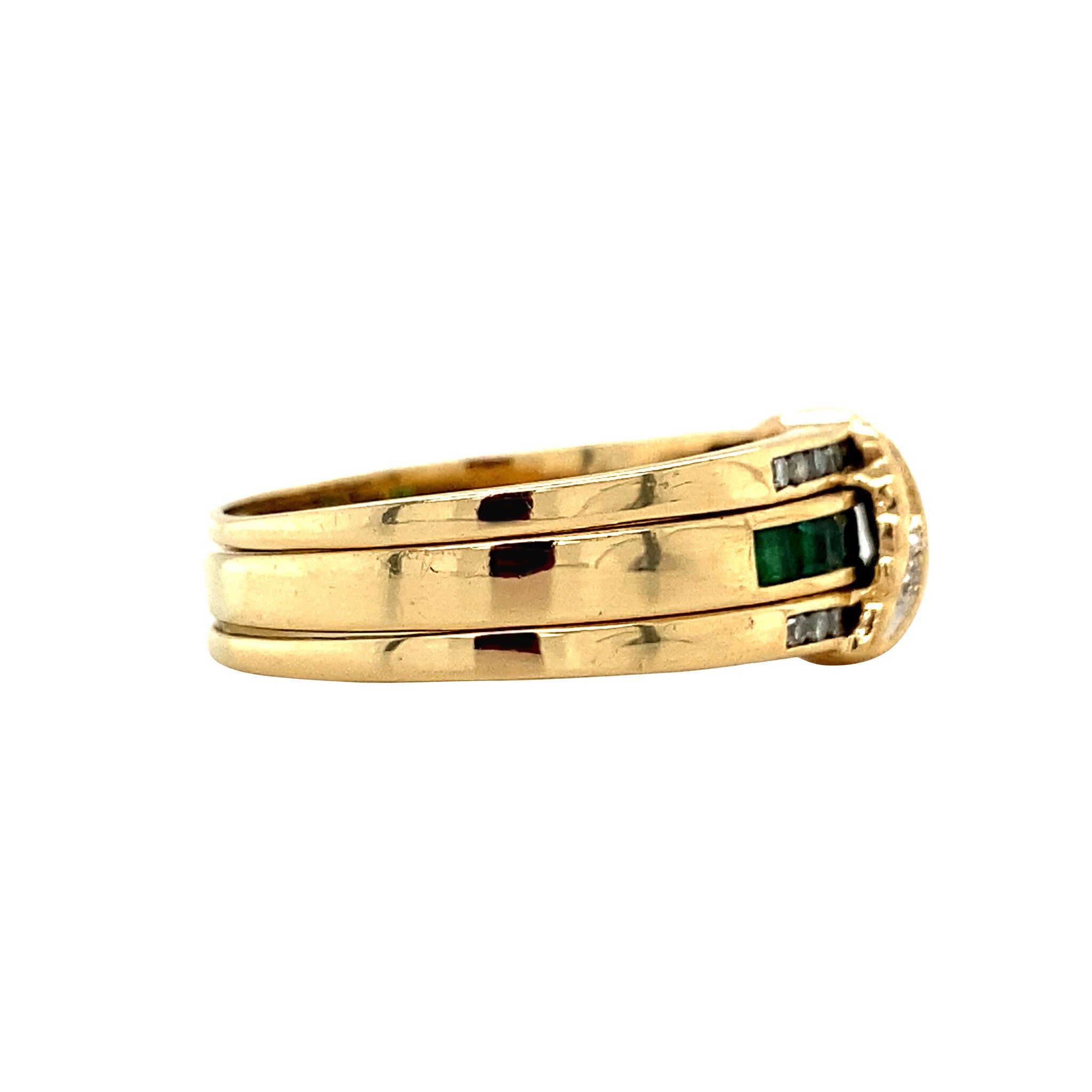 Gold ring with emerald and diamond 18 kt