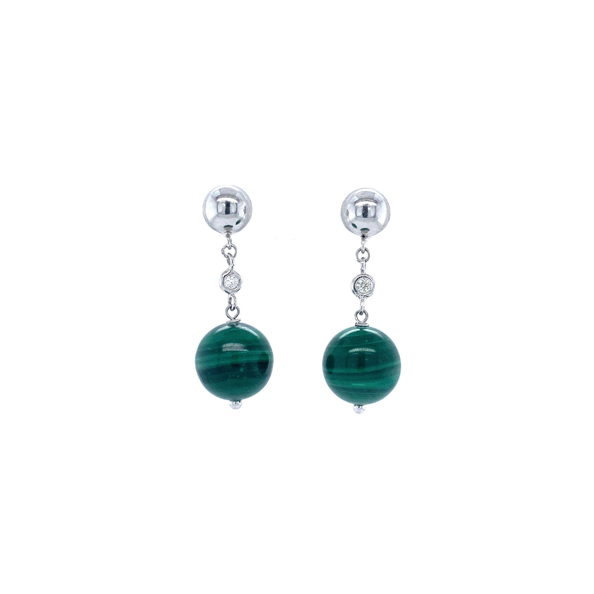 Gouden oorstekers met diamant en malachiet 18 krt