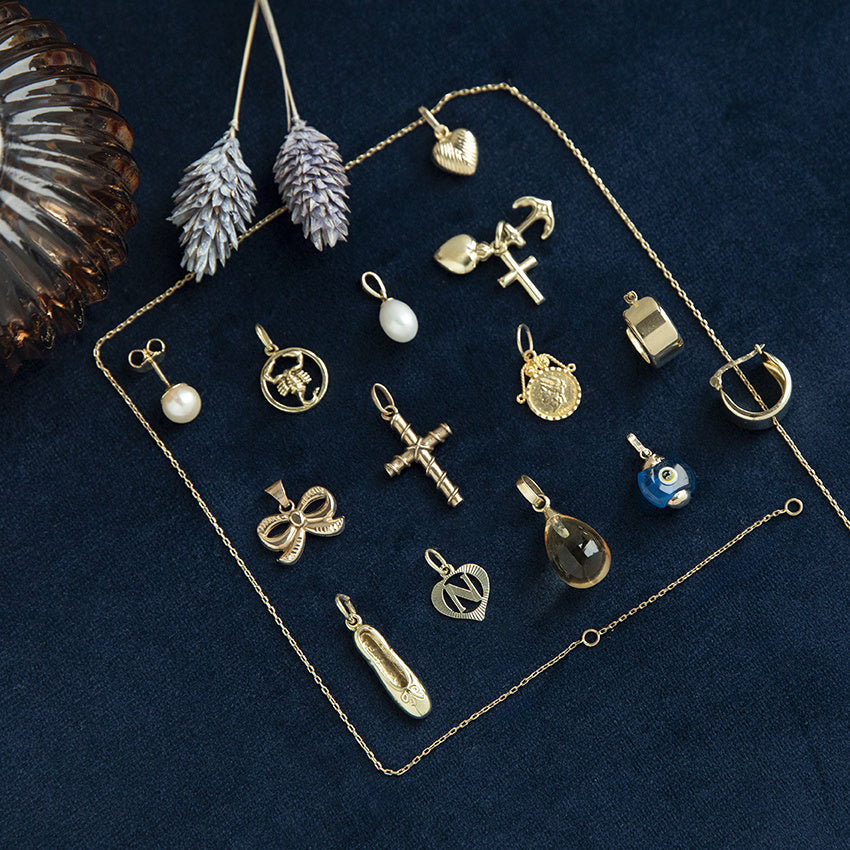 Vintage gold scorpion pendant 14 kt