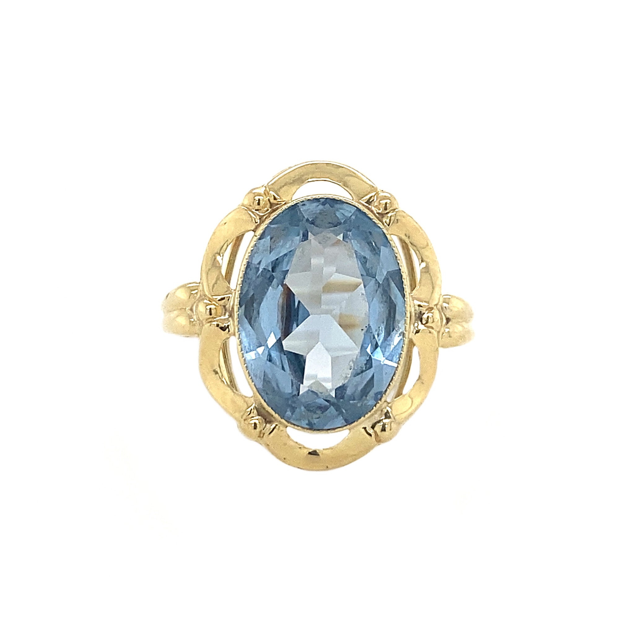 14 kt gold ring with topaz