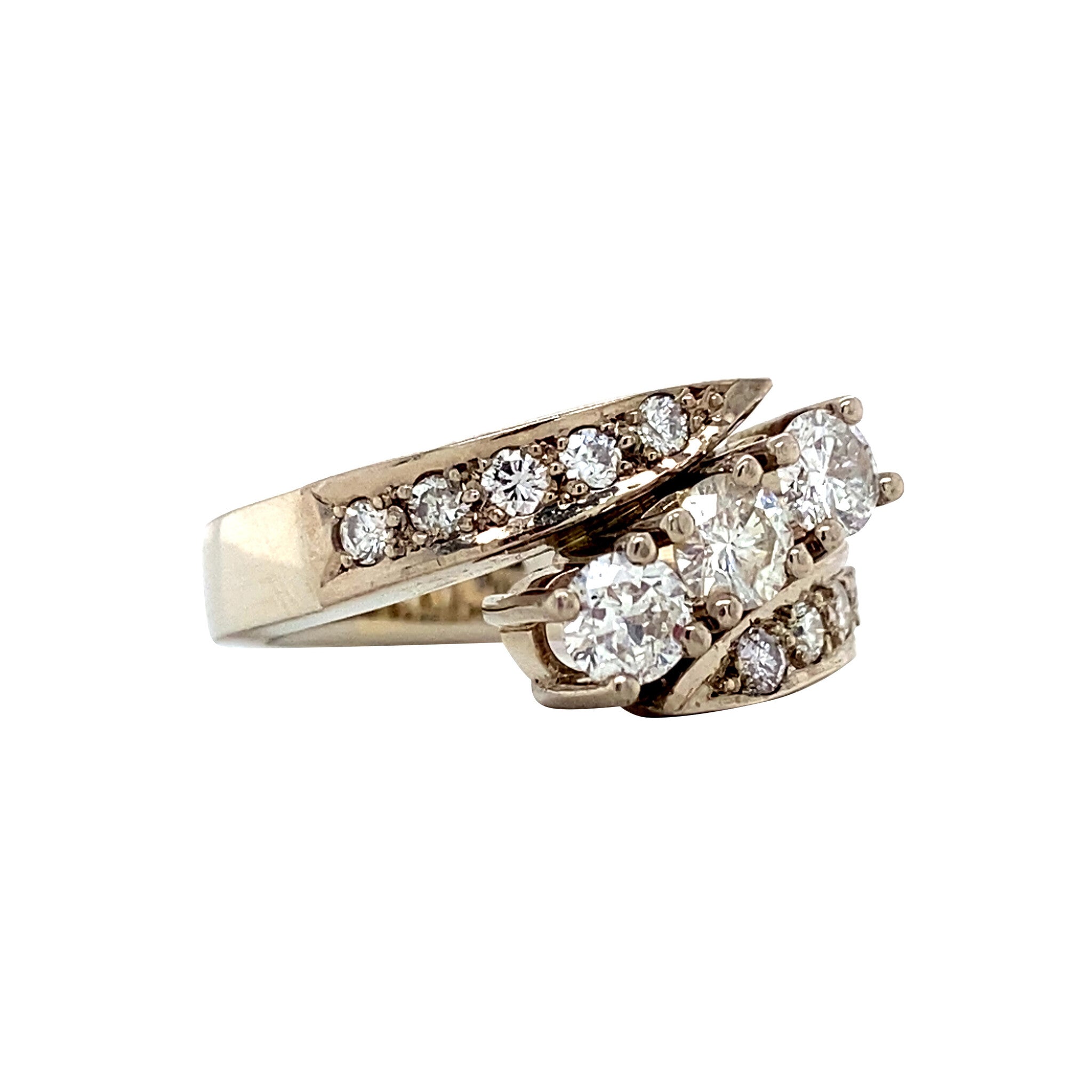 White gold vintage cluster ring with diamond 14 kt