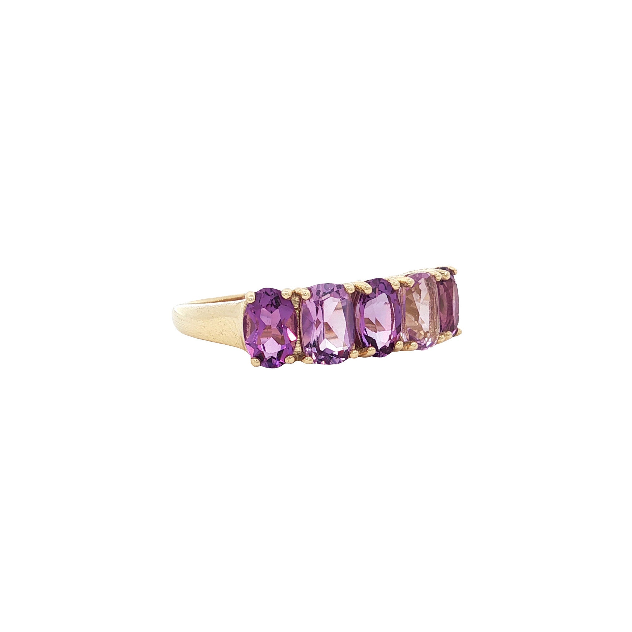 9 kt amethyst ring