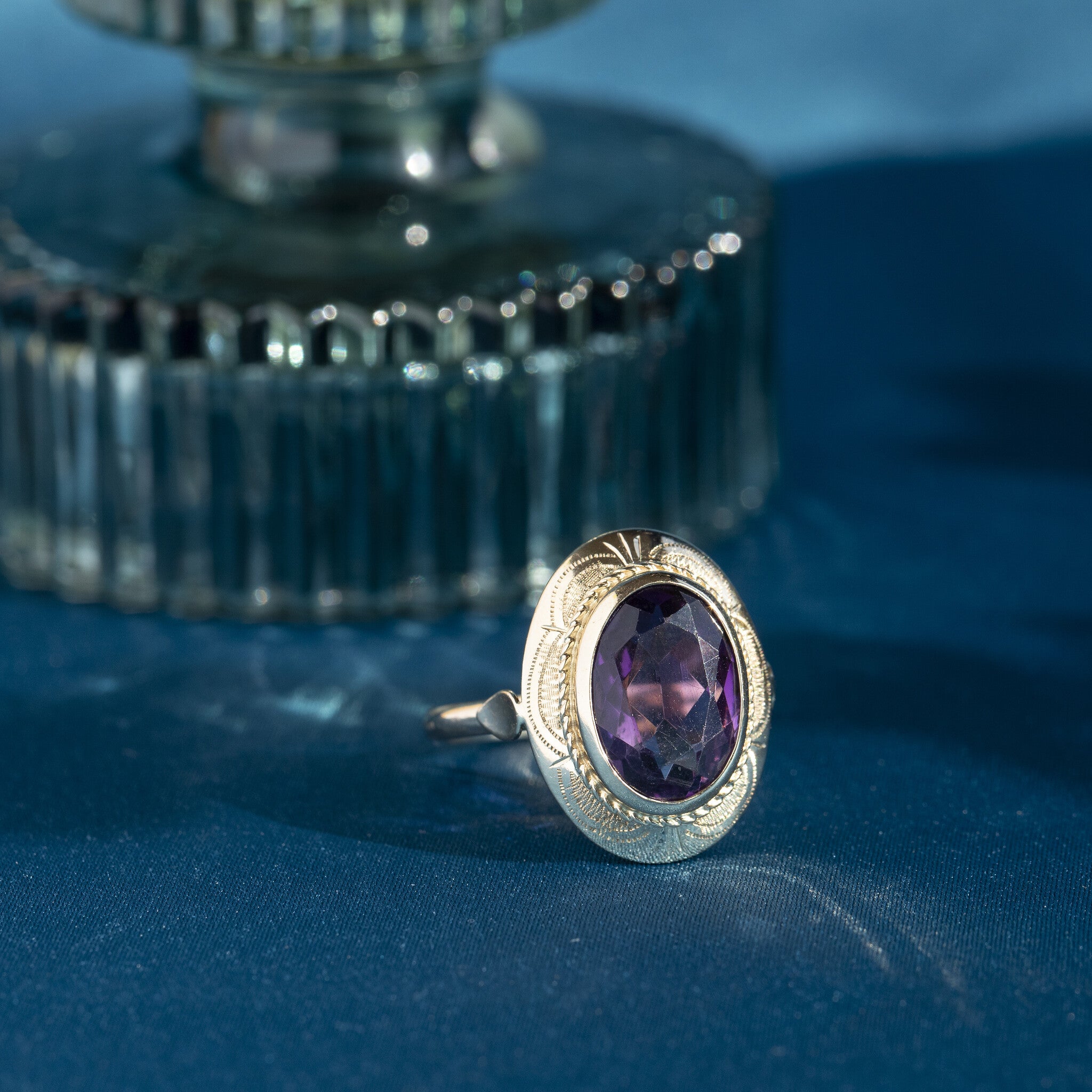 14 kt gold ring with amethyst