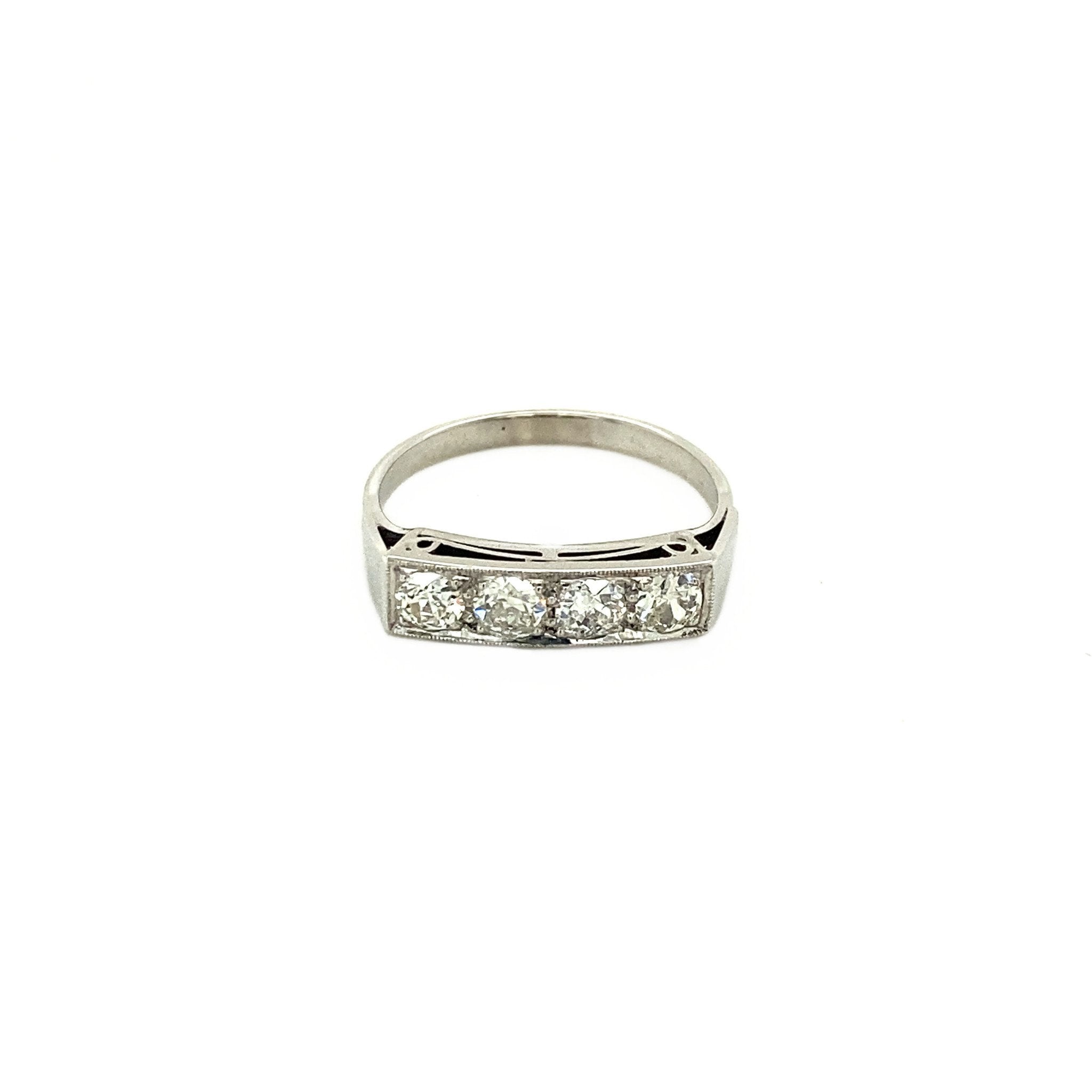 Witgouden ring met diamant 14 krt