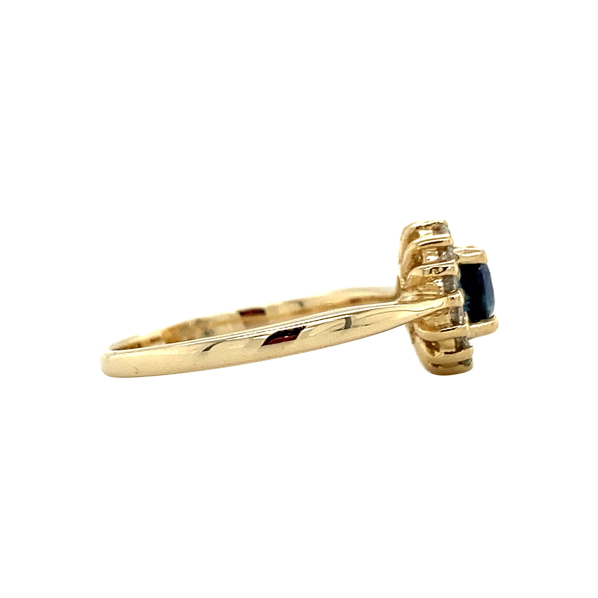 Gouden entourage ring met saffier en diamant 14 krt
