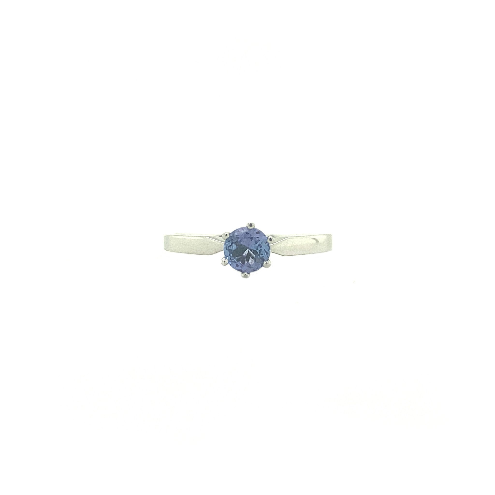 Witgouden ring met tanzaniet 14 krt