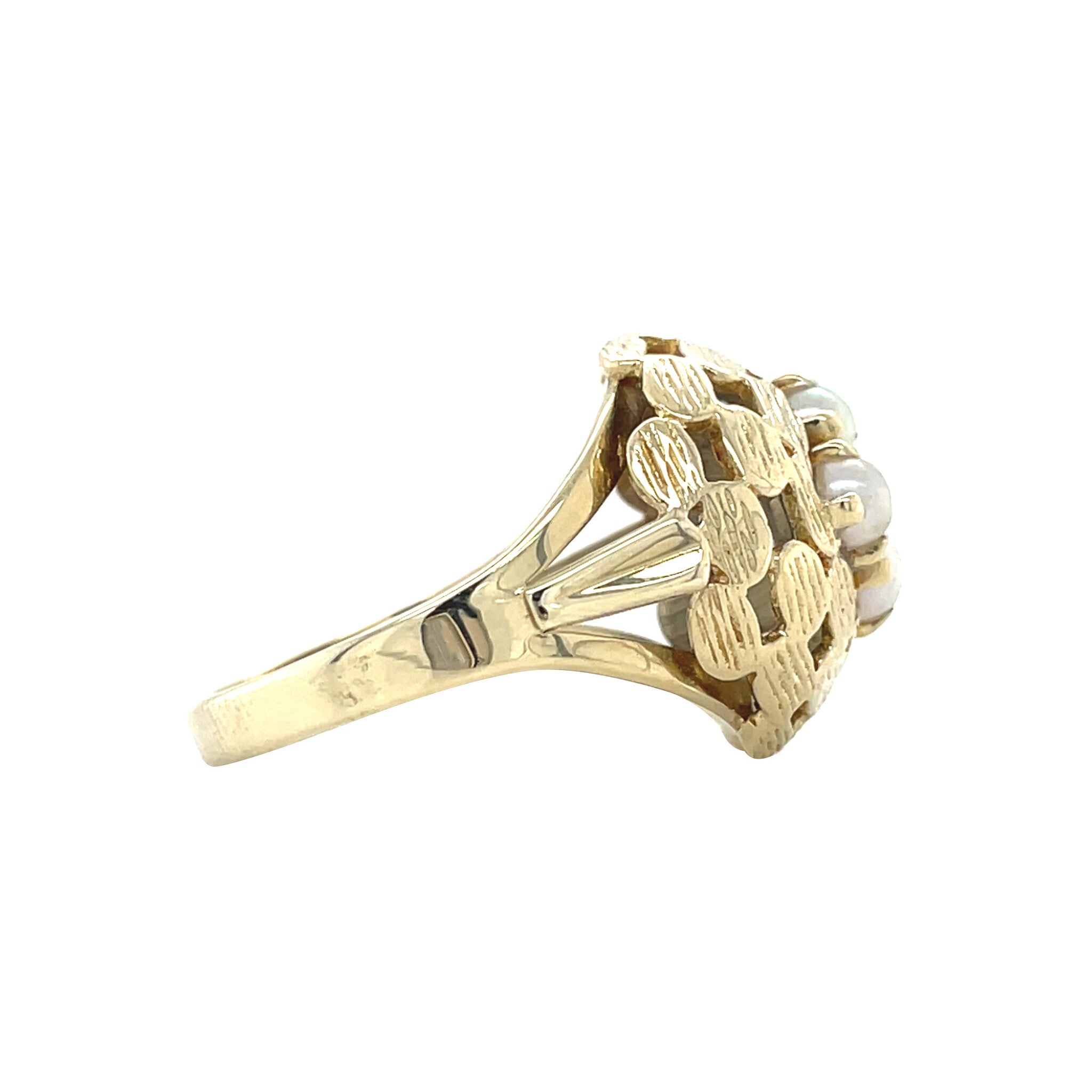 Gouden vintage ring met parel 14 krt