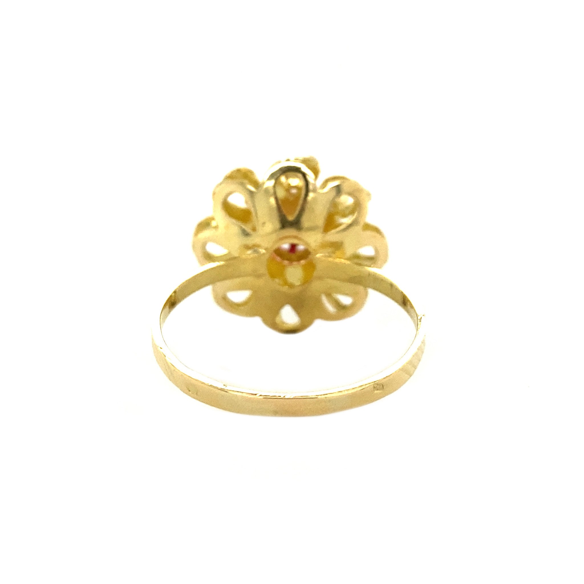 18 kt gold ring with ruby and zirconia