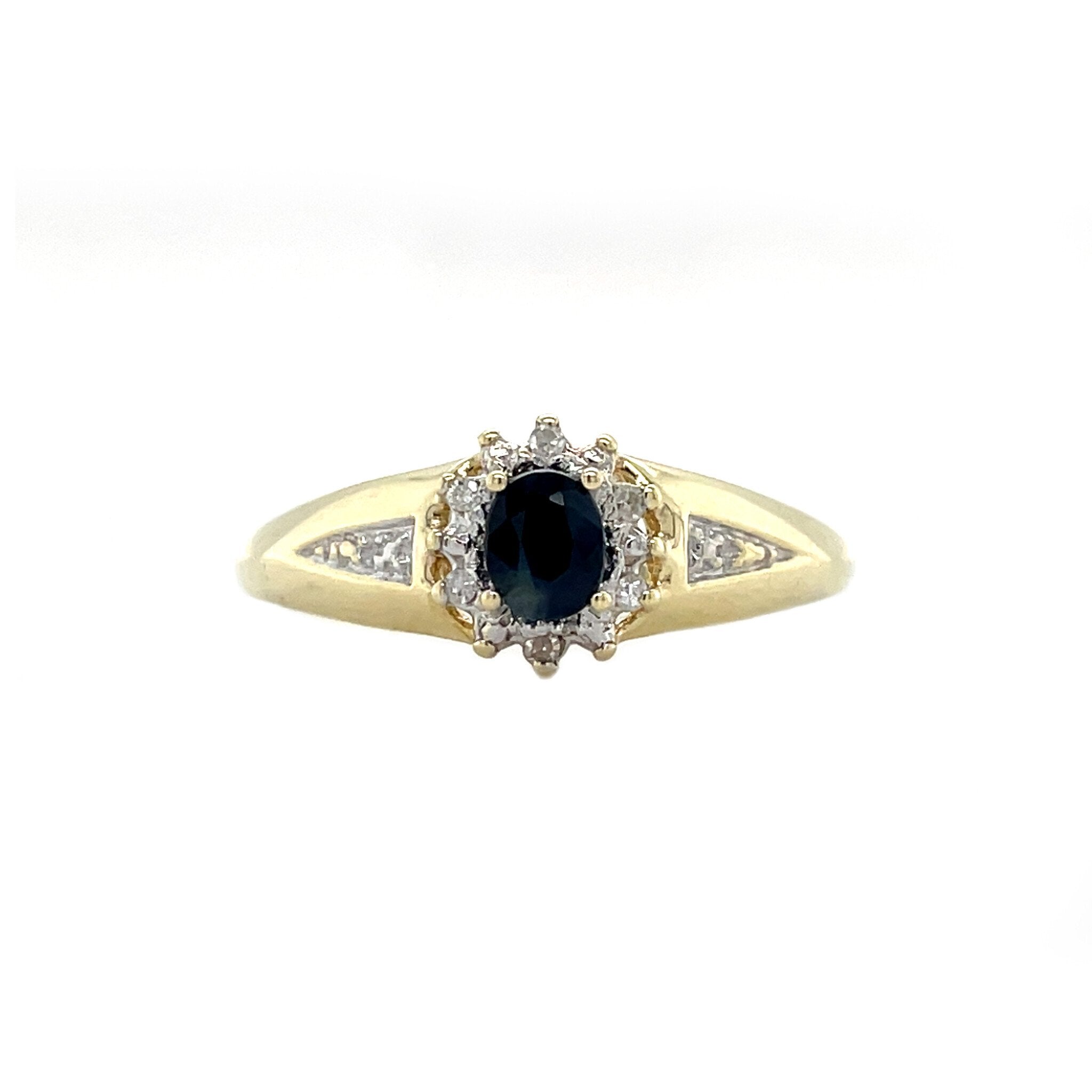 Vintage gold cluster ring with sapphire and diamond, 14 kt