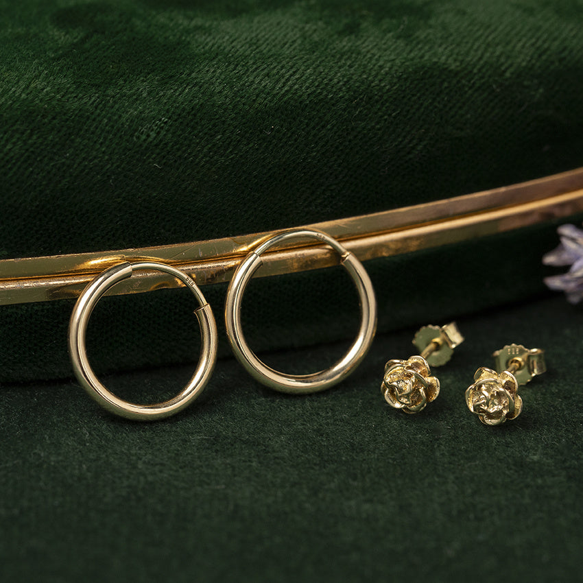 14 kt gold vintage rose stud earrings