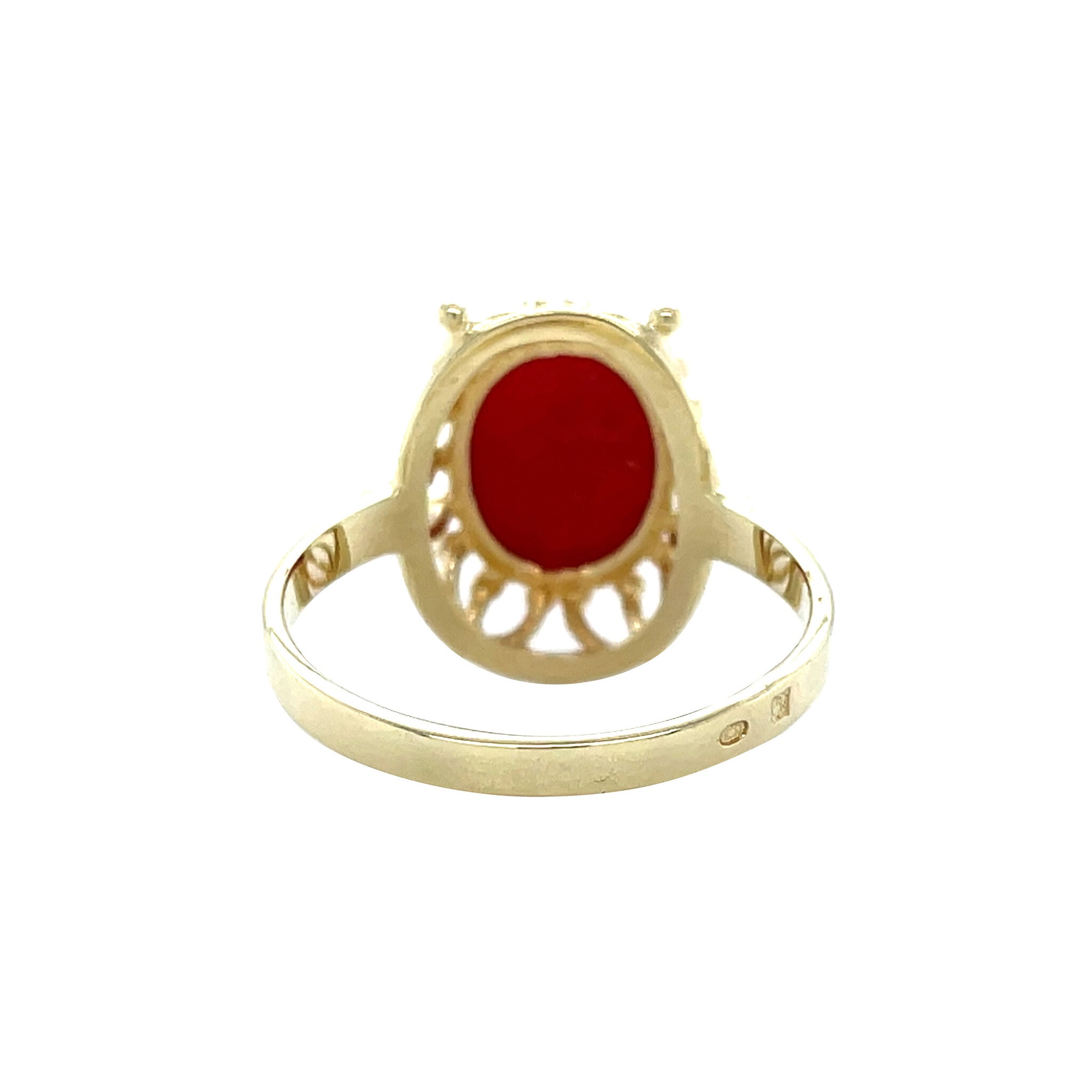 Gouden vintage ring met bloedkoraal 14 krt