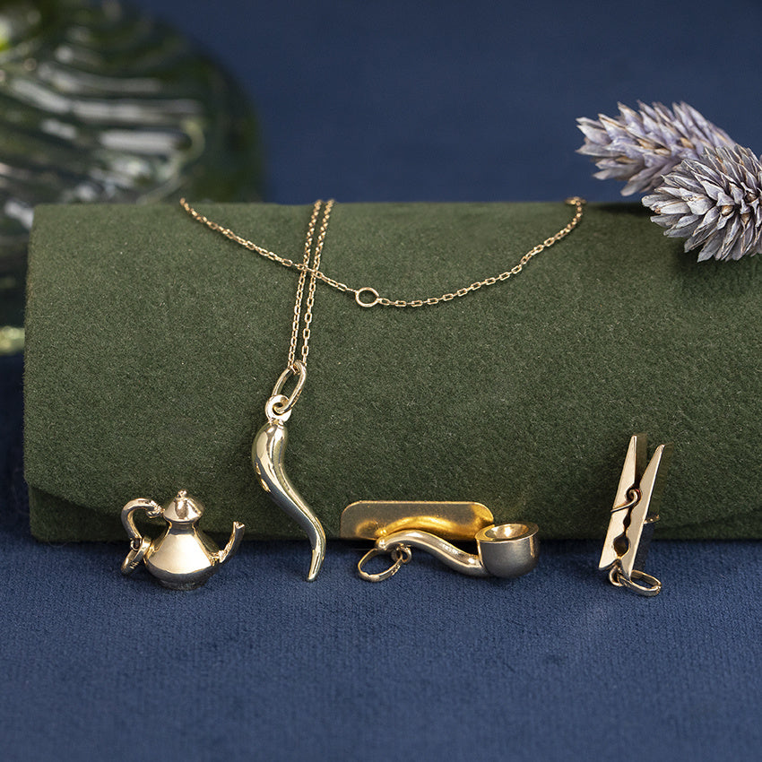 Gouden vintage theepot hanger 14 kt