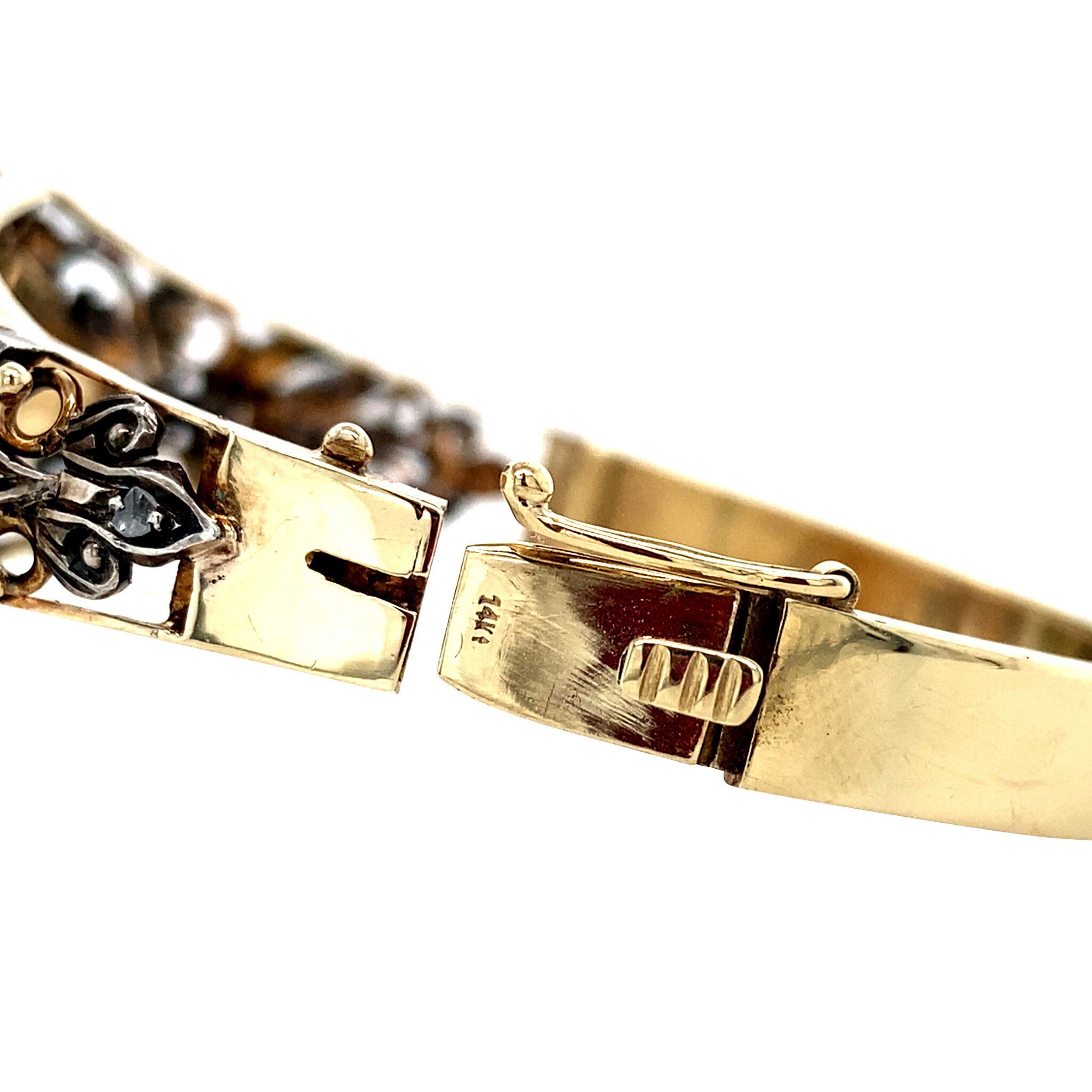 Gouden vintage bangle met roosdiamant en emaille 14 krt/925